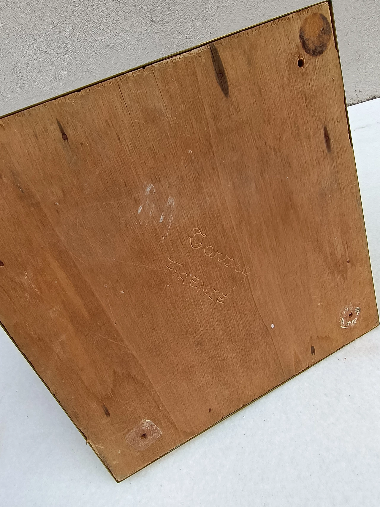 Obelisco in midollino e metallo dorato di Tarzia Firenze, anni '60 4