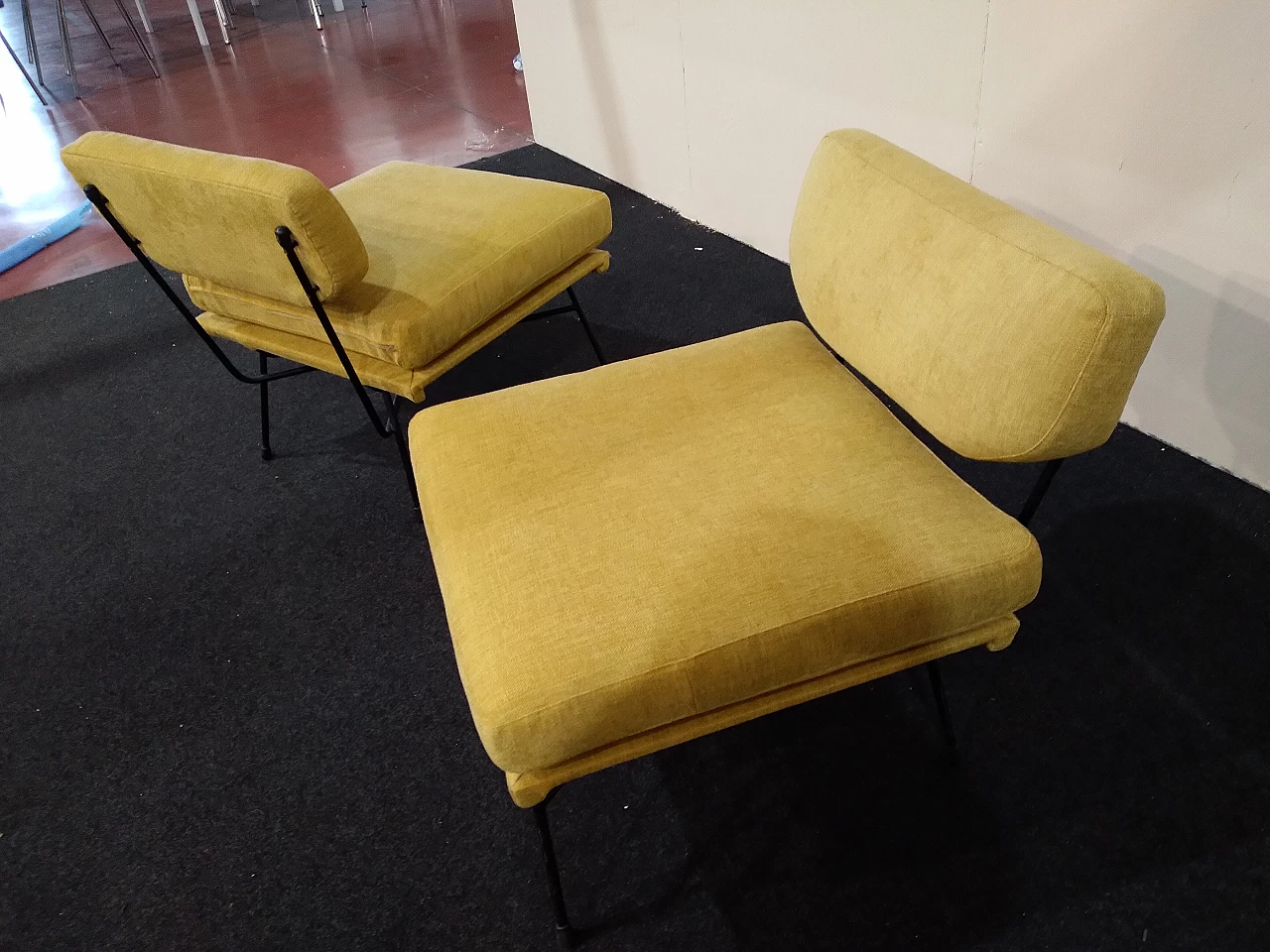 Pair of Elettra armchairs by BBPR for Arflex, 1950s 13