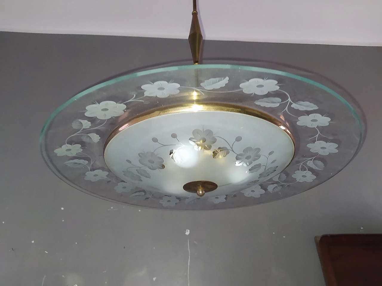 Lampadario in vetro e ottone nello stile di Pietro Chiesa, anni '50 7