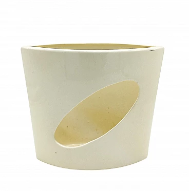 Ivory glazed ceramic cachepot in the style of Antonia Campi, 1970s