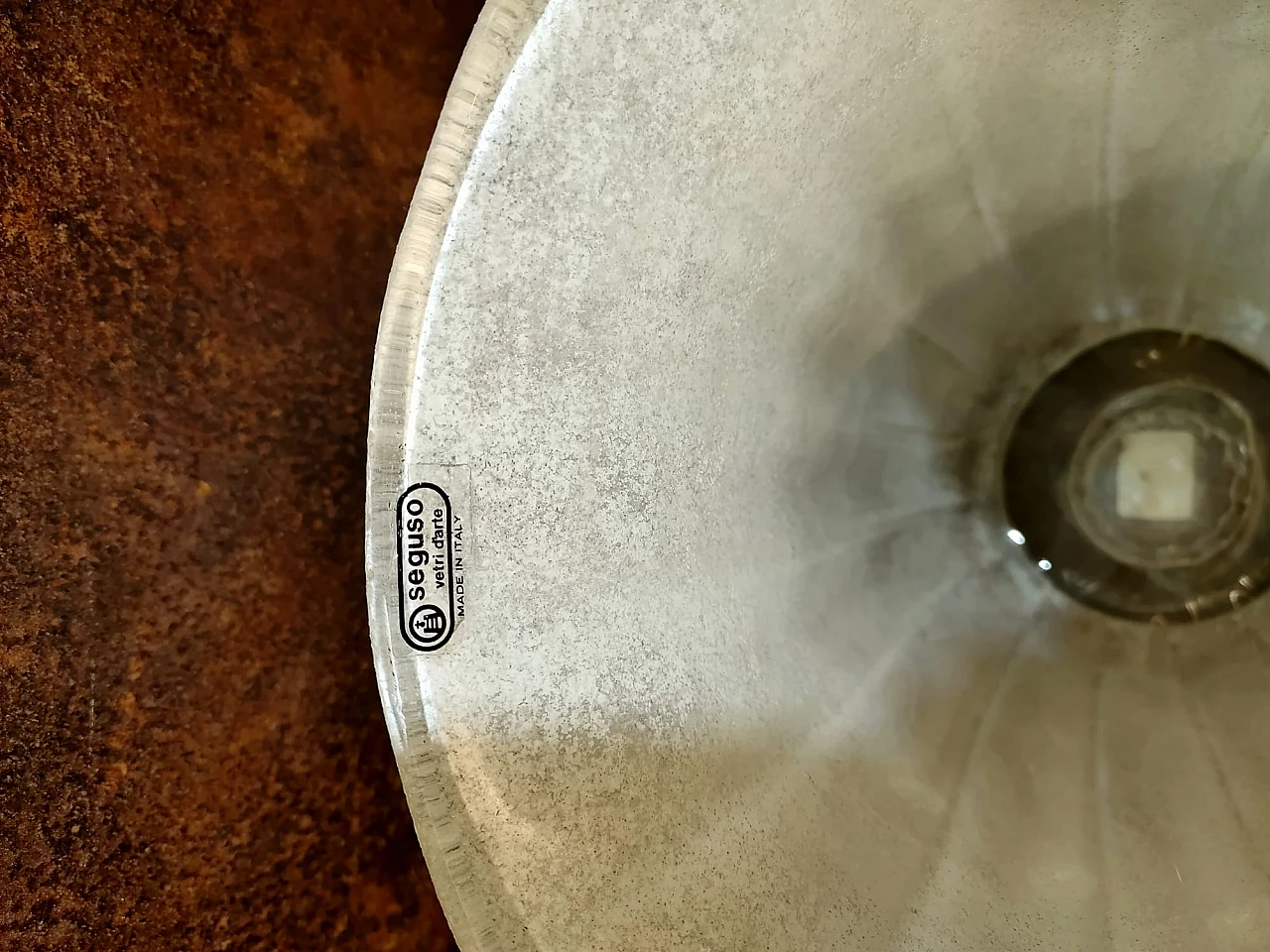 Vaso Scavo in vetro bianco scanalato di Seguso, anni '80 3