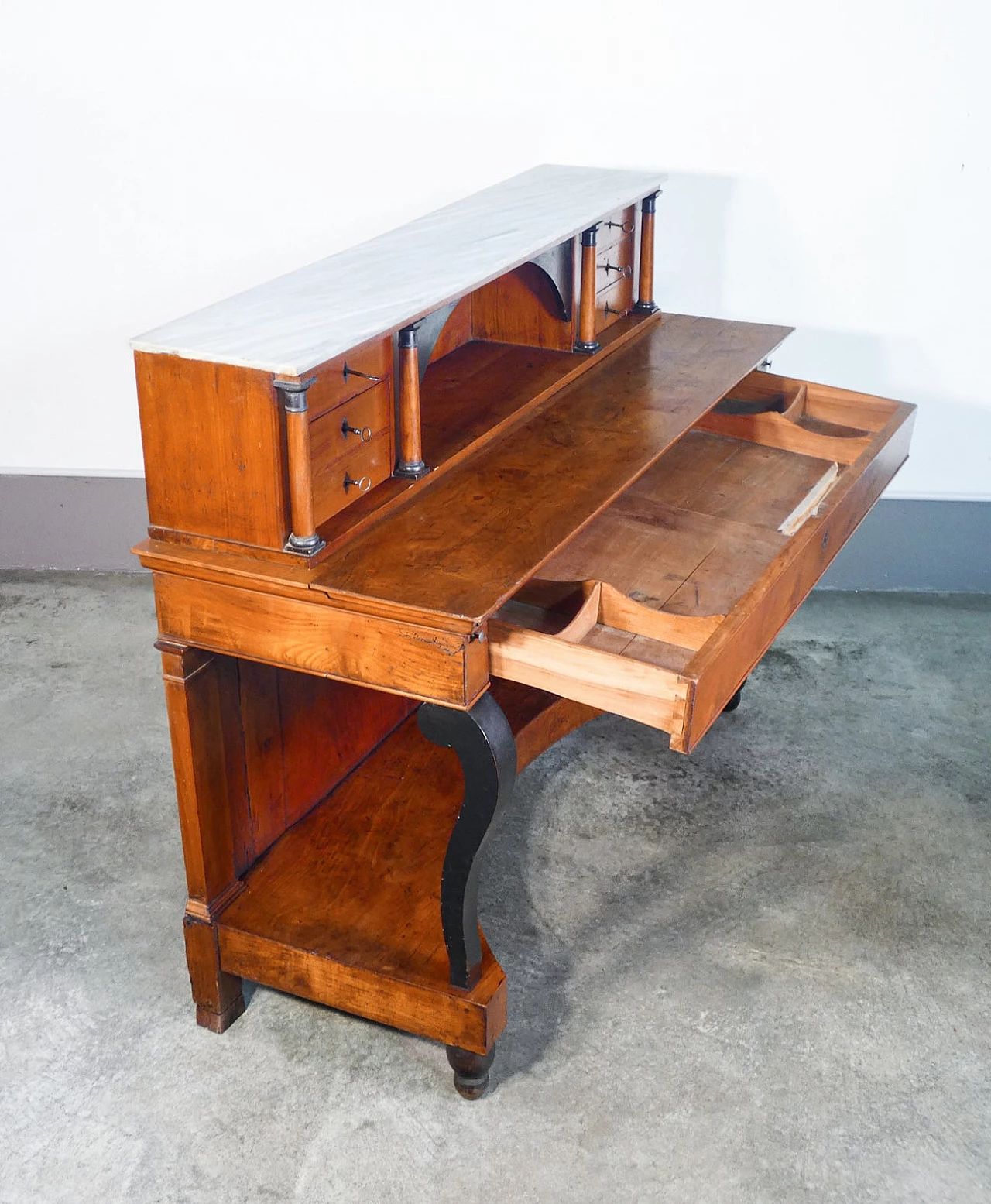 Empire walnut writing desk with flap top, small drawers and front drawer, 19th century 6