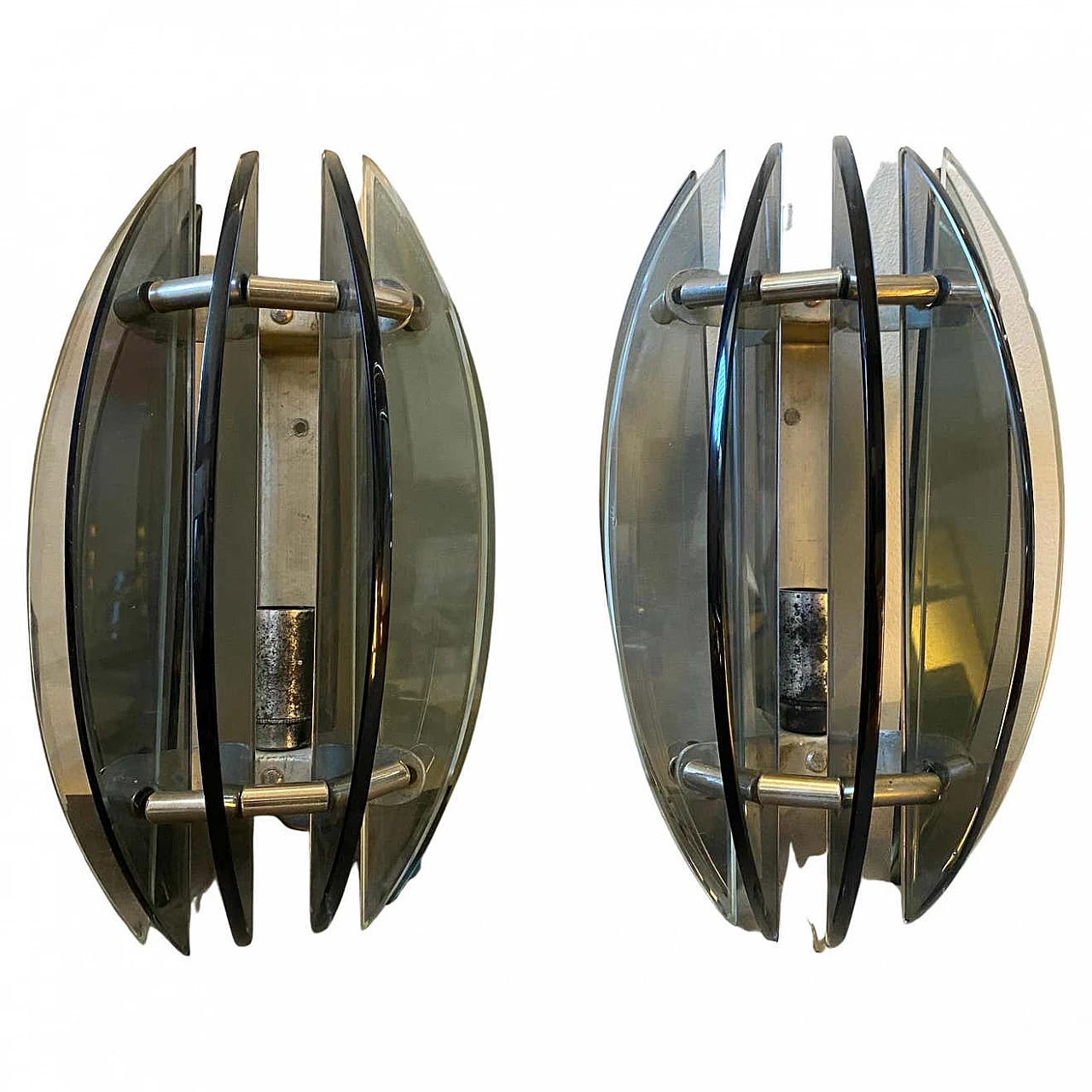 Pair of Space Age wall lights in chrome-plated metal and glass by Veca, 1970s 2
