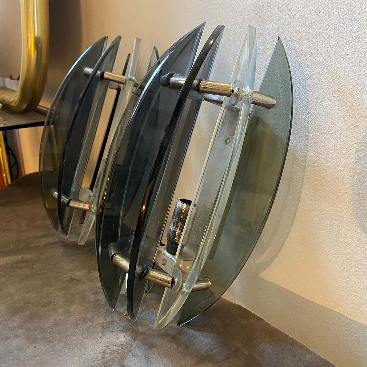 Pair of Space Age wall lights in chrome-plated metal and glass by Veca, 1970s 4