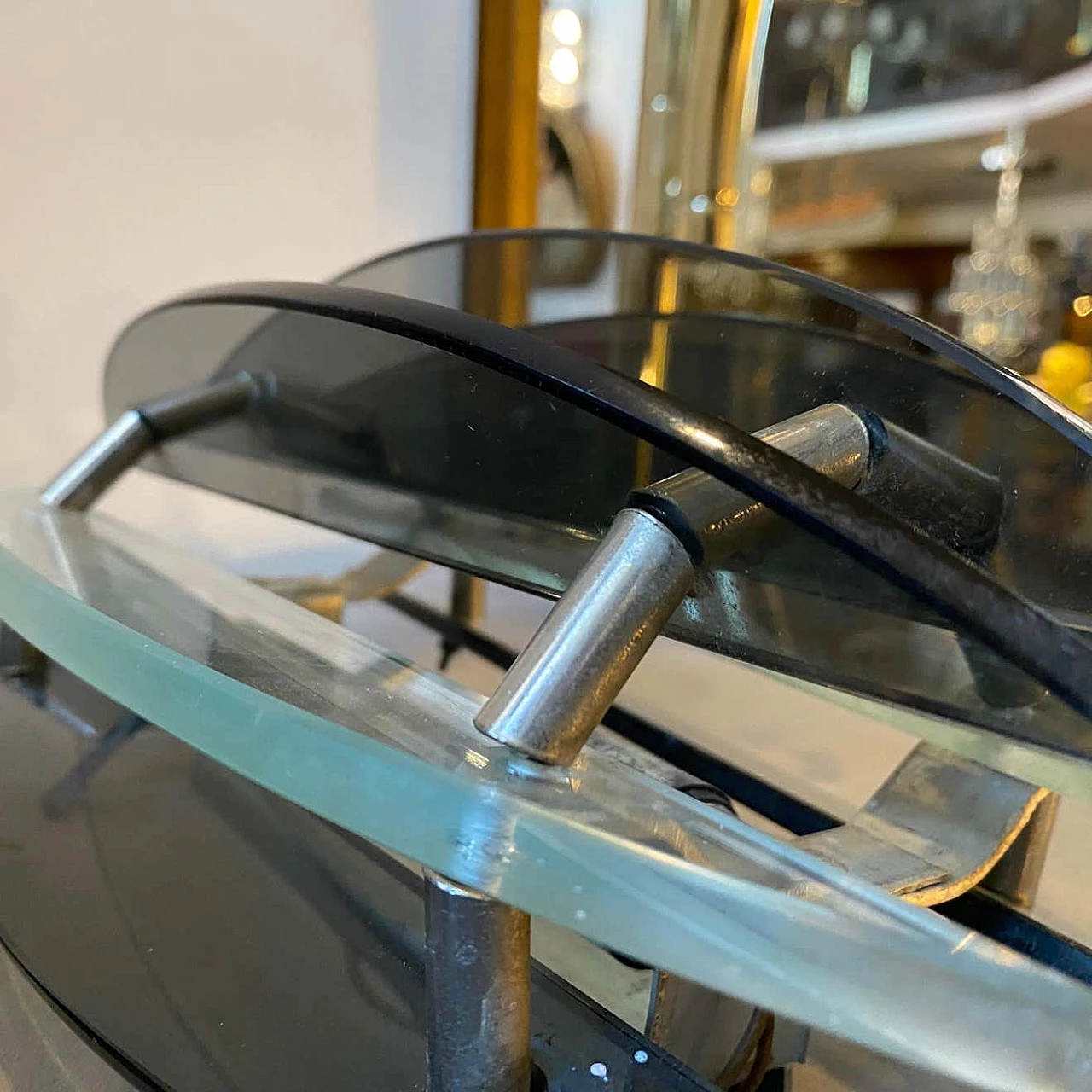 Pair of Space Age wall lights in chrome-plated metal and glass by Veca, 1970s 10