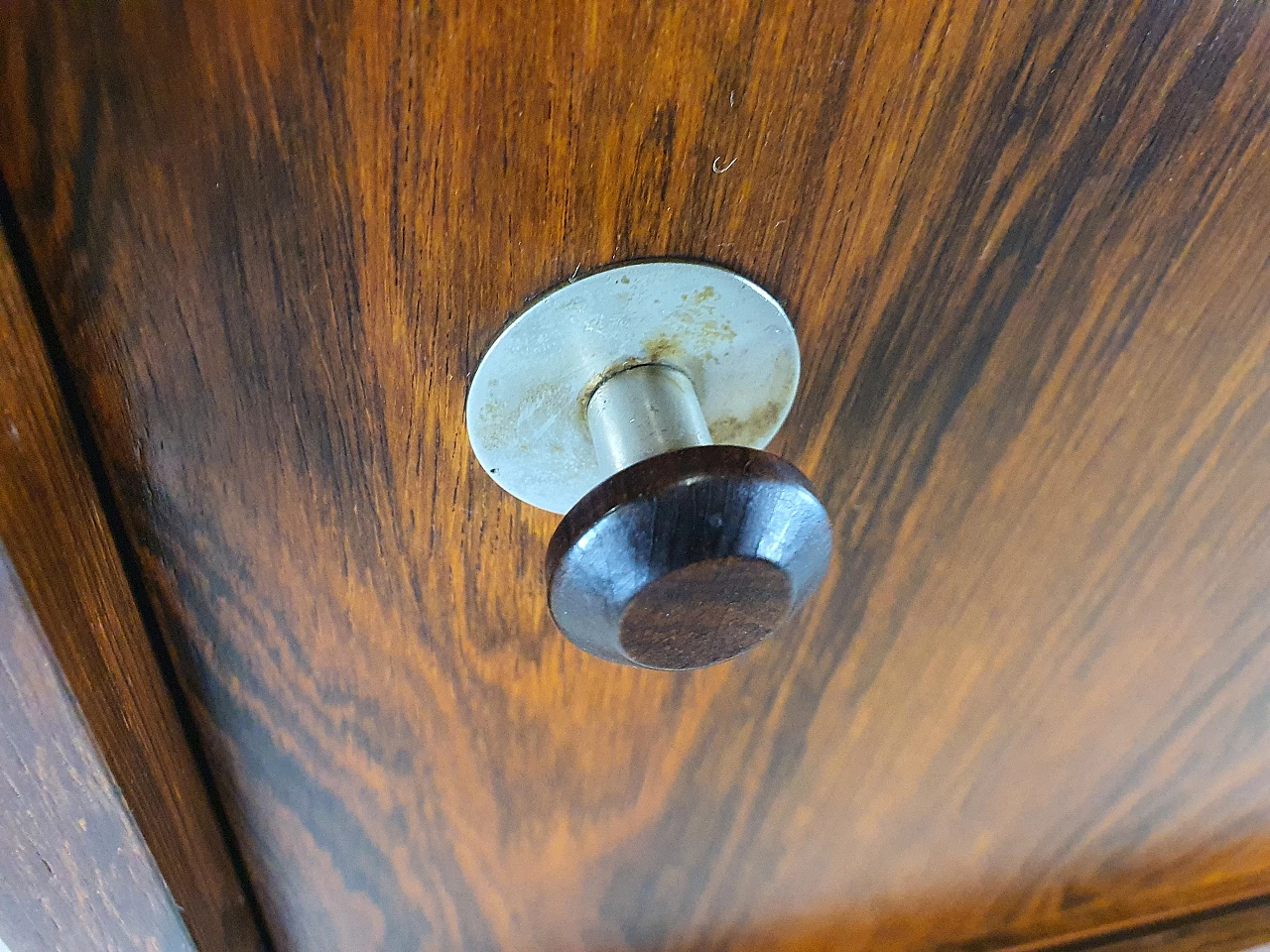 Credenza in palissandro stile scandinavo con ante scorrevoli di IMA Mobili, anni '70 8