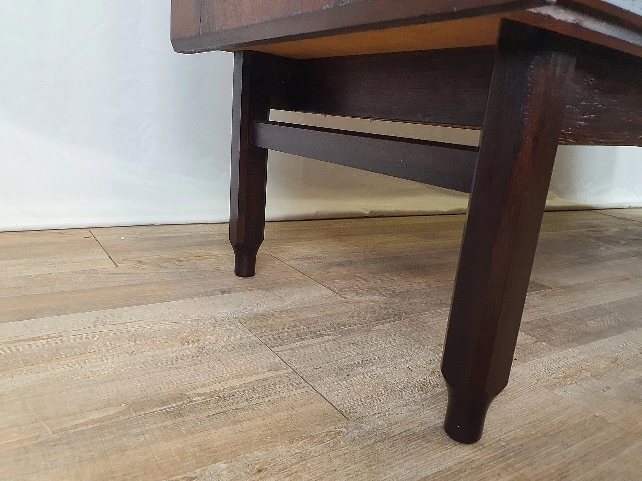 Credenza in palissandro stile scandinavo con ante scorrevoli di IMA Mobili, anni '70 41