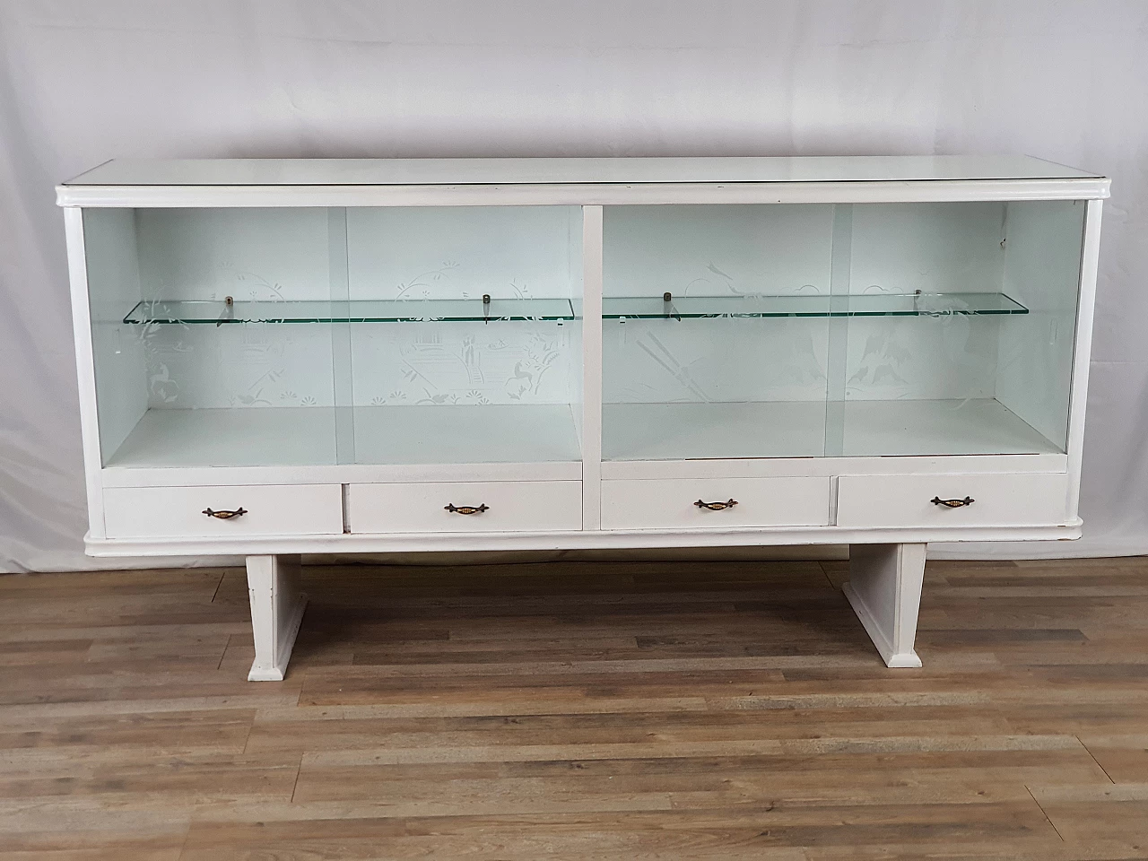 Credenza Shabby Chic in legno laccato bianco con piano specchiato, anni '20 1