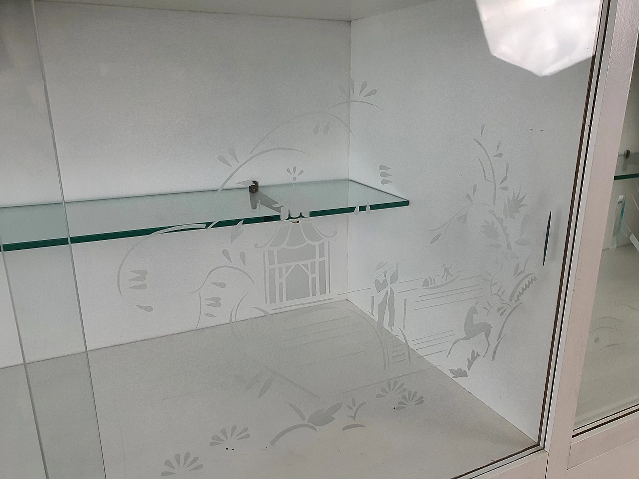 Credenza Shabby Chic in legno laccato bianco con piano specchiato, anni '20 11