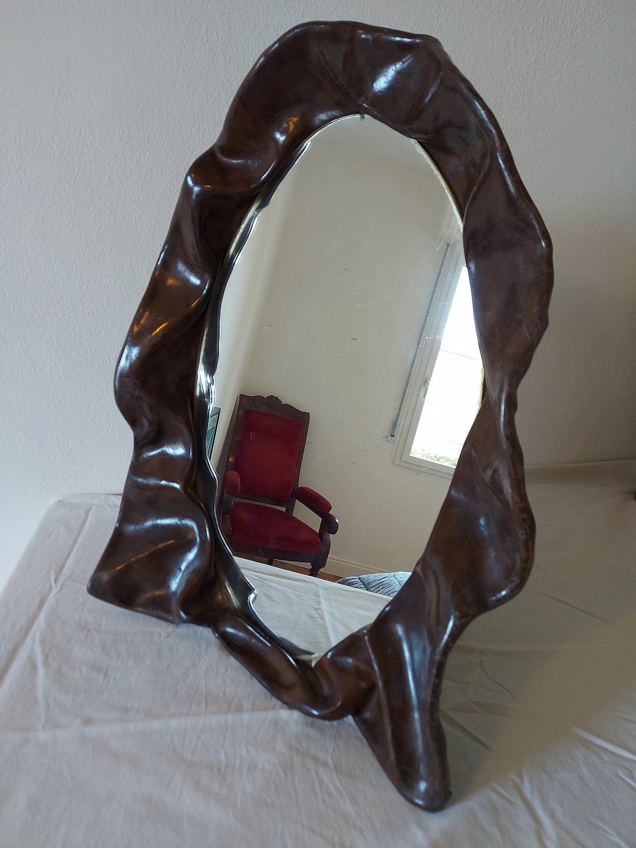 Specchio da tavolo in cuoio, anni '60 1