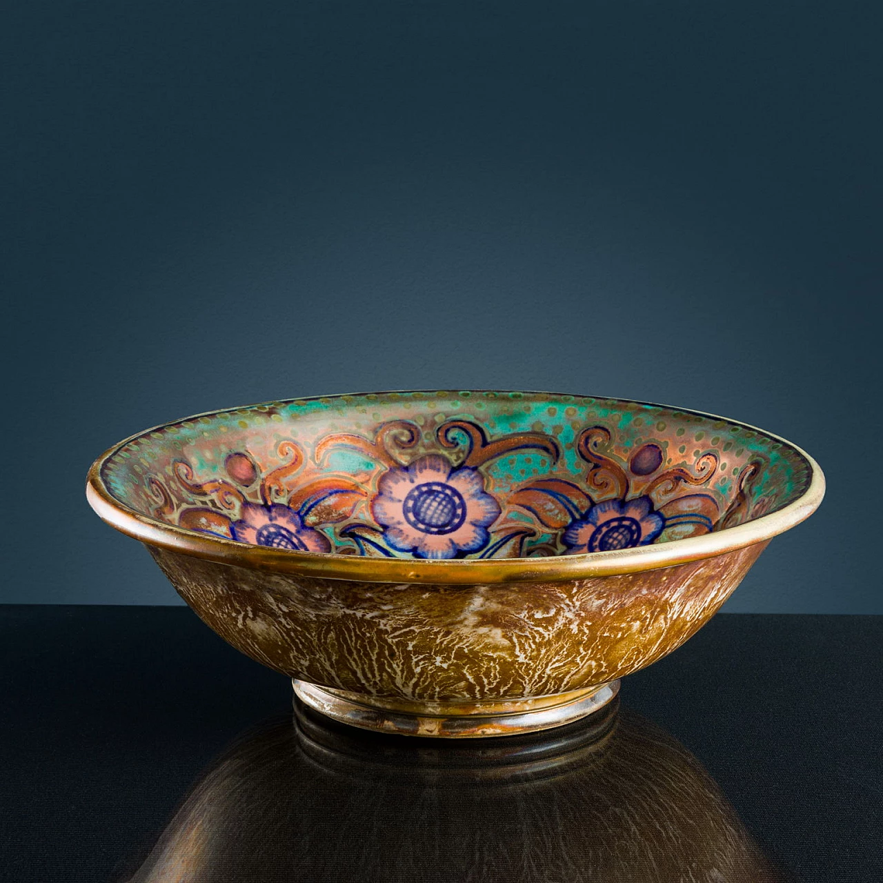 Ciotola in maiolica policroma a lustri di Galileo Chini, anni '20 1