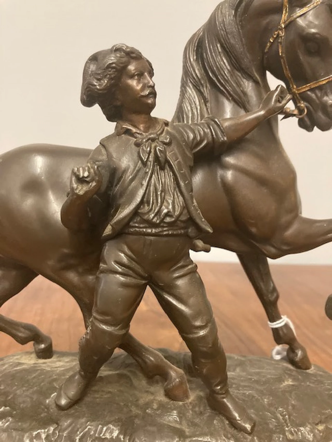 Scultura di cavallo e uomo in antimonio, fine '800 2