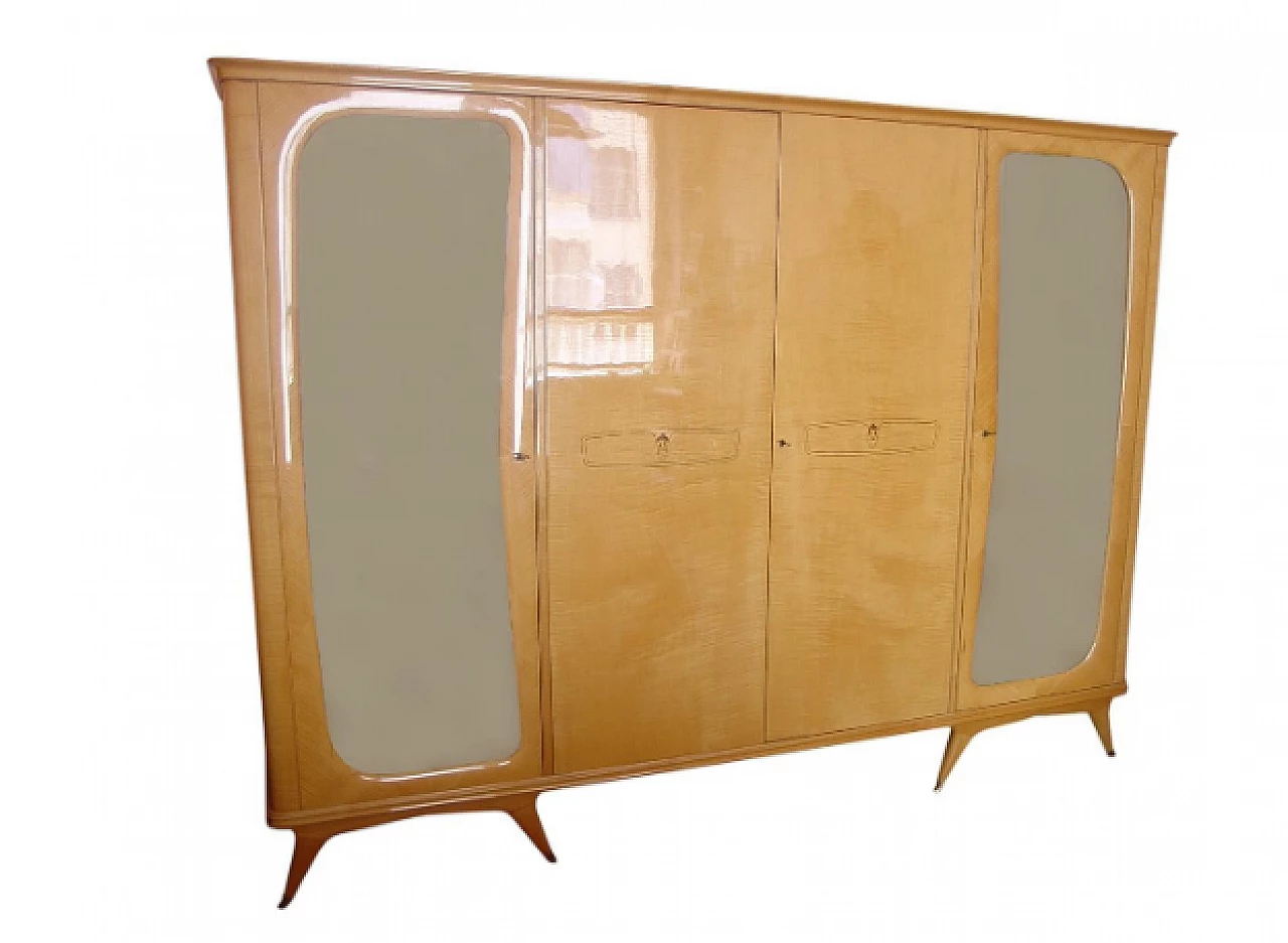 Maple wardrobe with mirrors by Osvaldo Borsani, 1950s 1