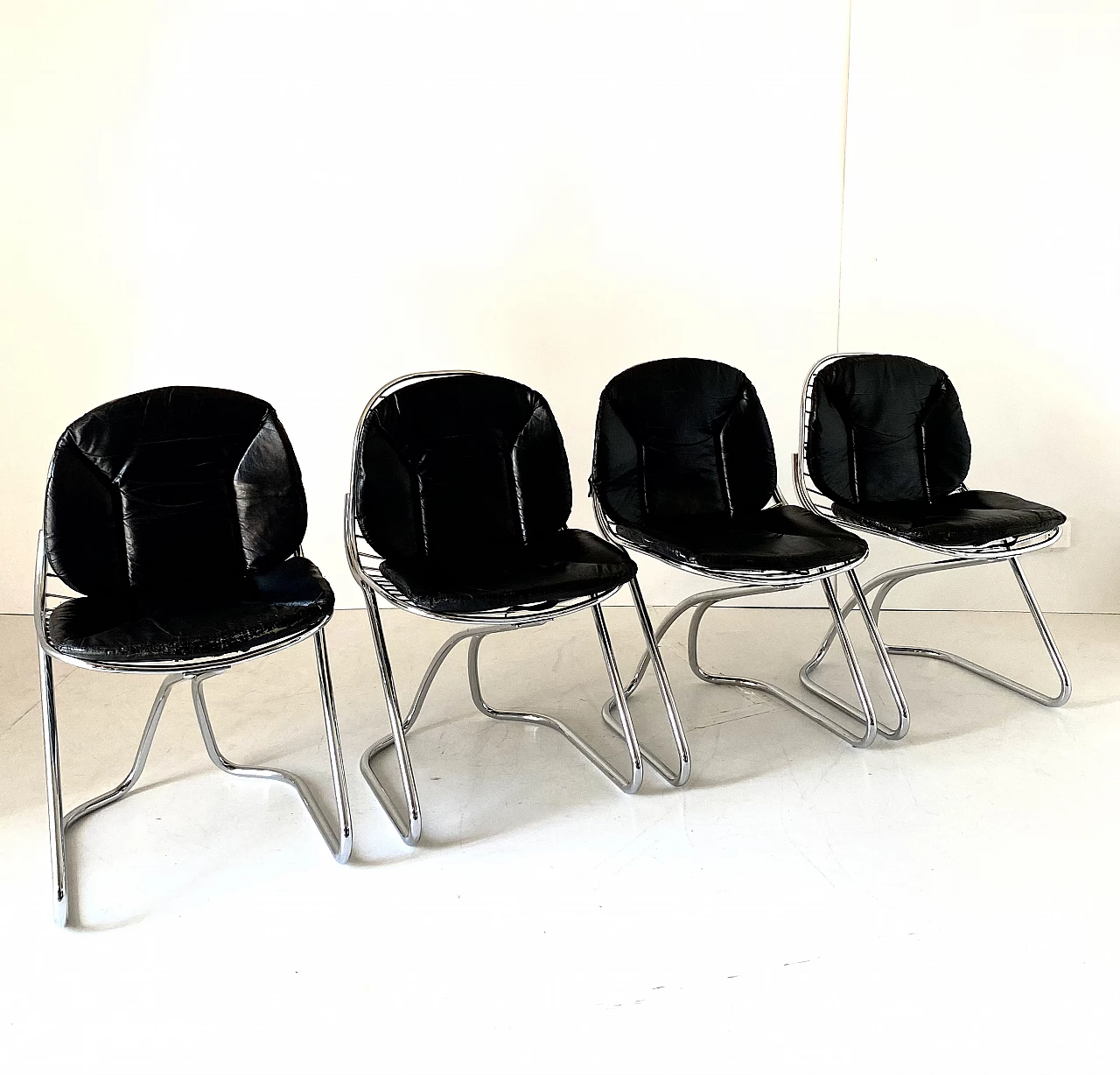 4 Living room chairs by Gastone Rinaldi for RIMA, 1970s 1