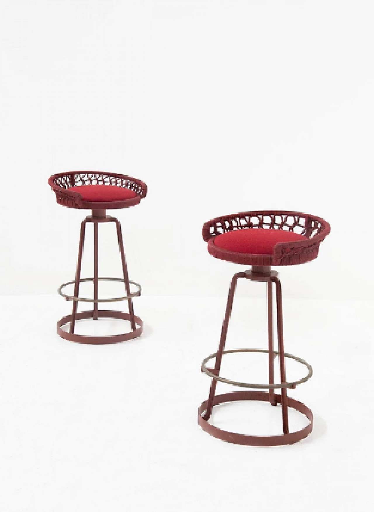 Coppia di sgabelli girevoli di Marzio Cecchi, anni '70 3