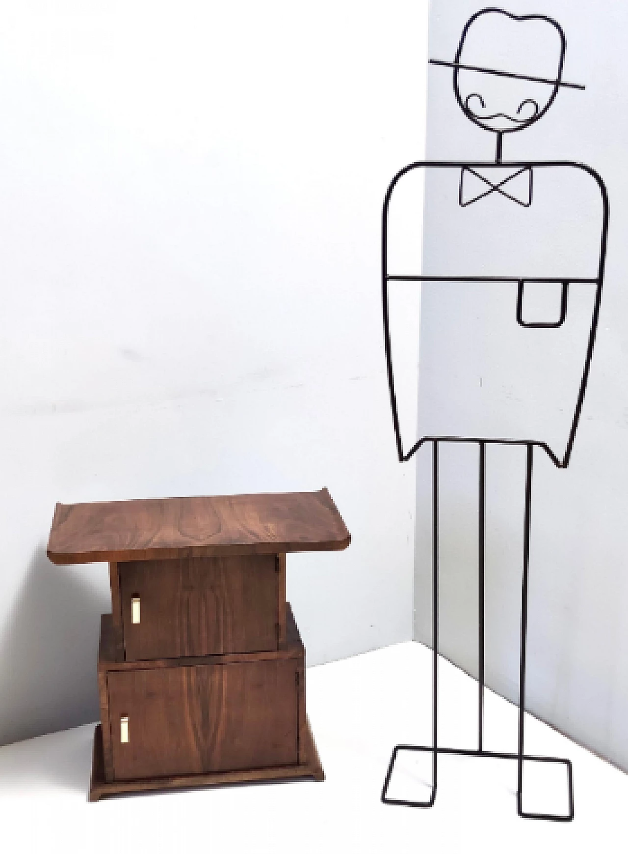 Black walnut sideboard in the style of Emilio Lancia, 1930s 2