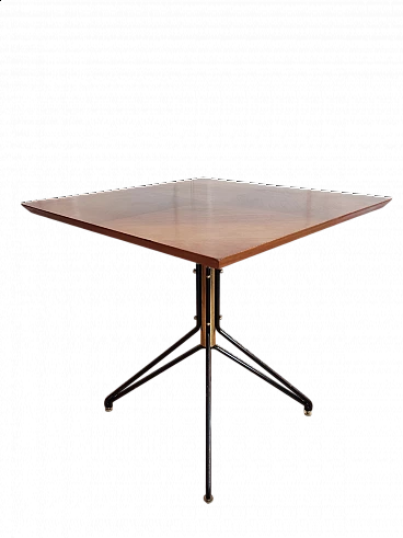 Tavolino in legno, ottone e metallo nello stile di Carlo Ratti, anni '60