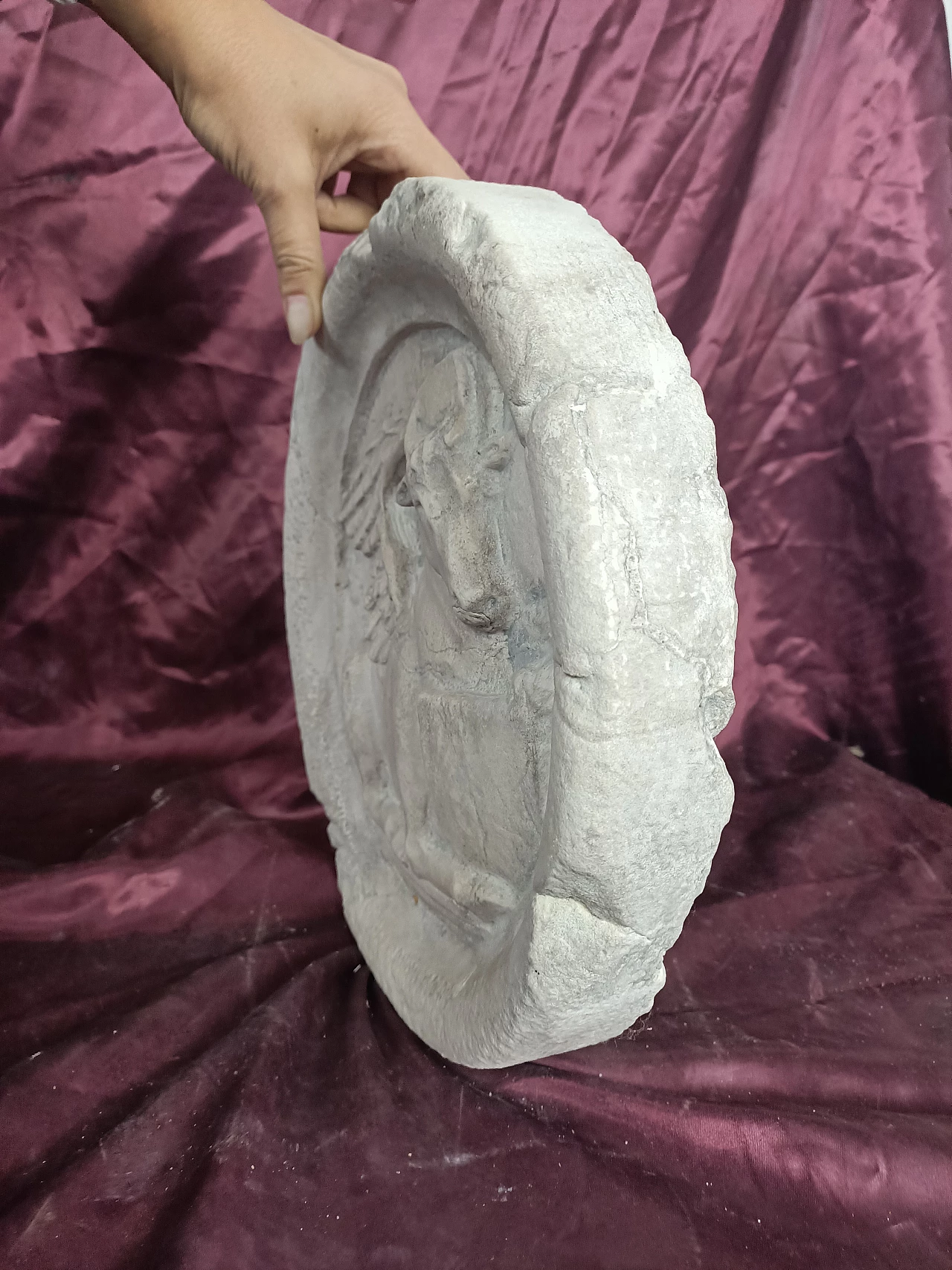 4 Istrian marble paterae with symbols of the Evangelists, 19th century 8
