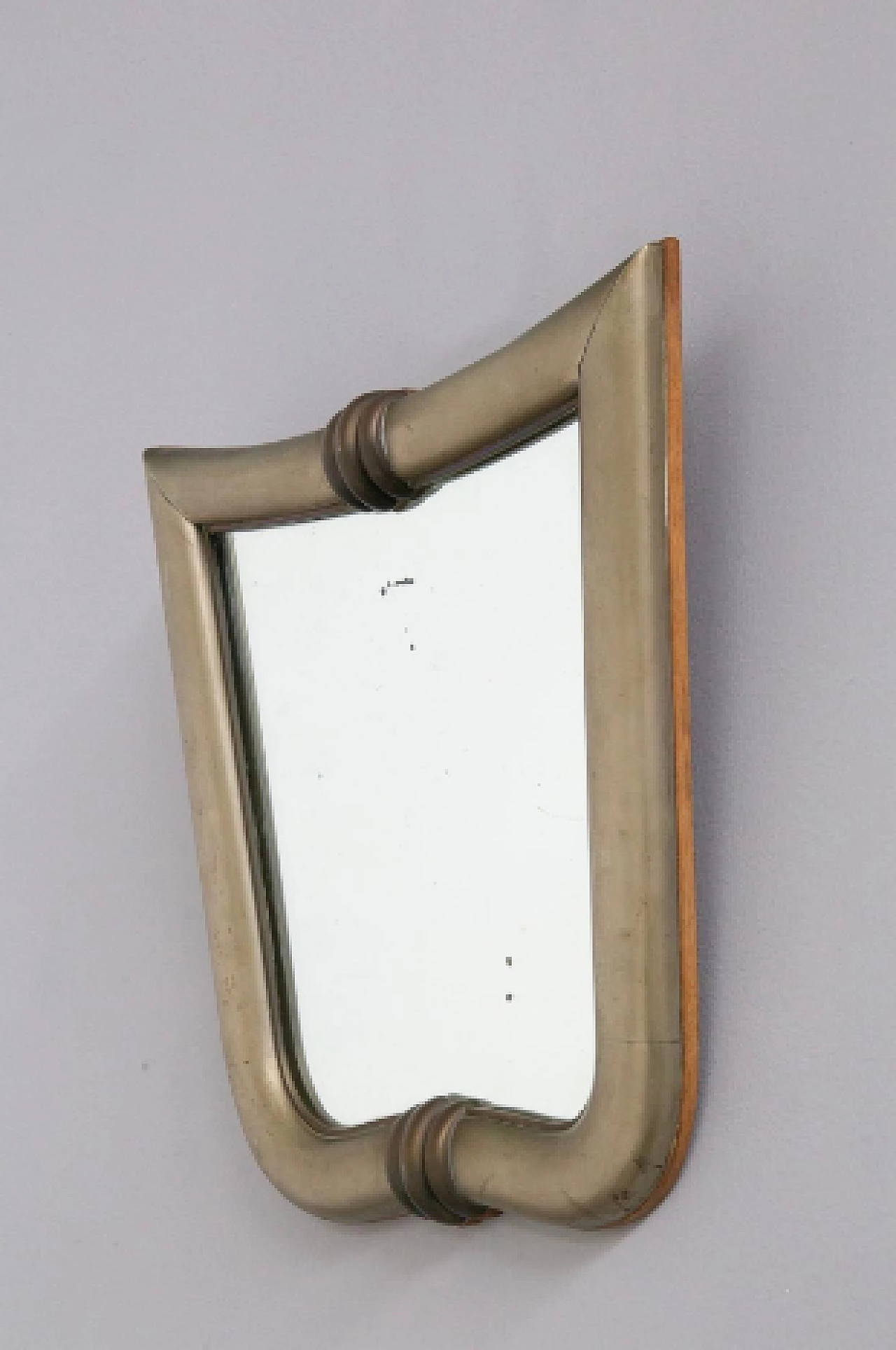 Specchio da parete in legno argentato e ottone attribuito a Gio Ponti, anni '30 5