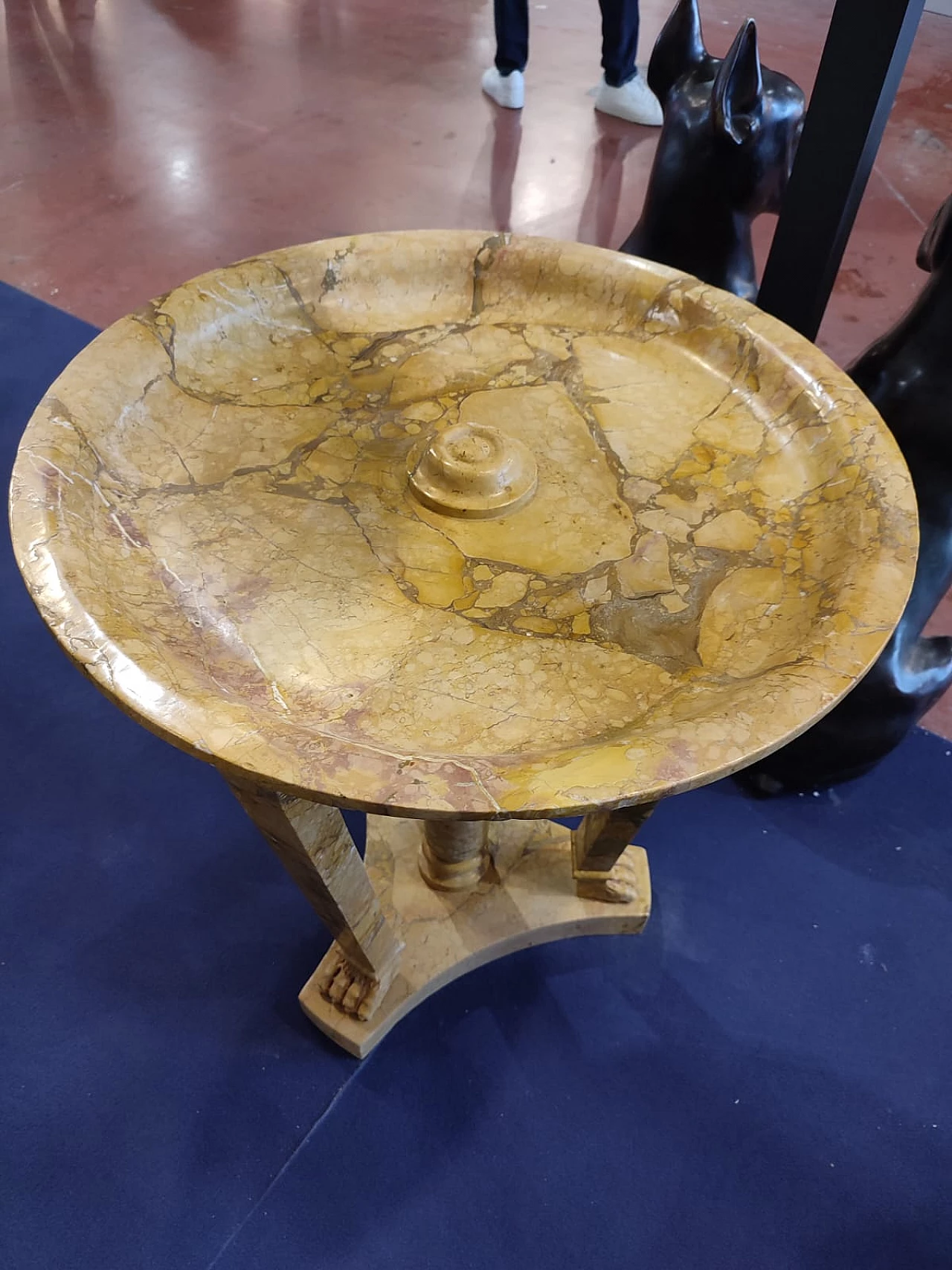 Tripode veneziano in marmo giallo, fine '800 2