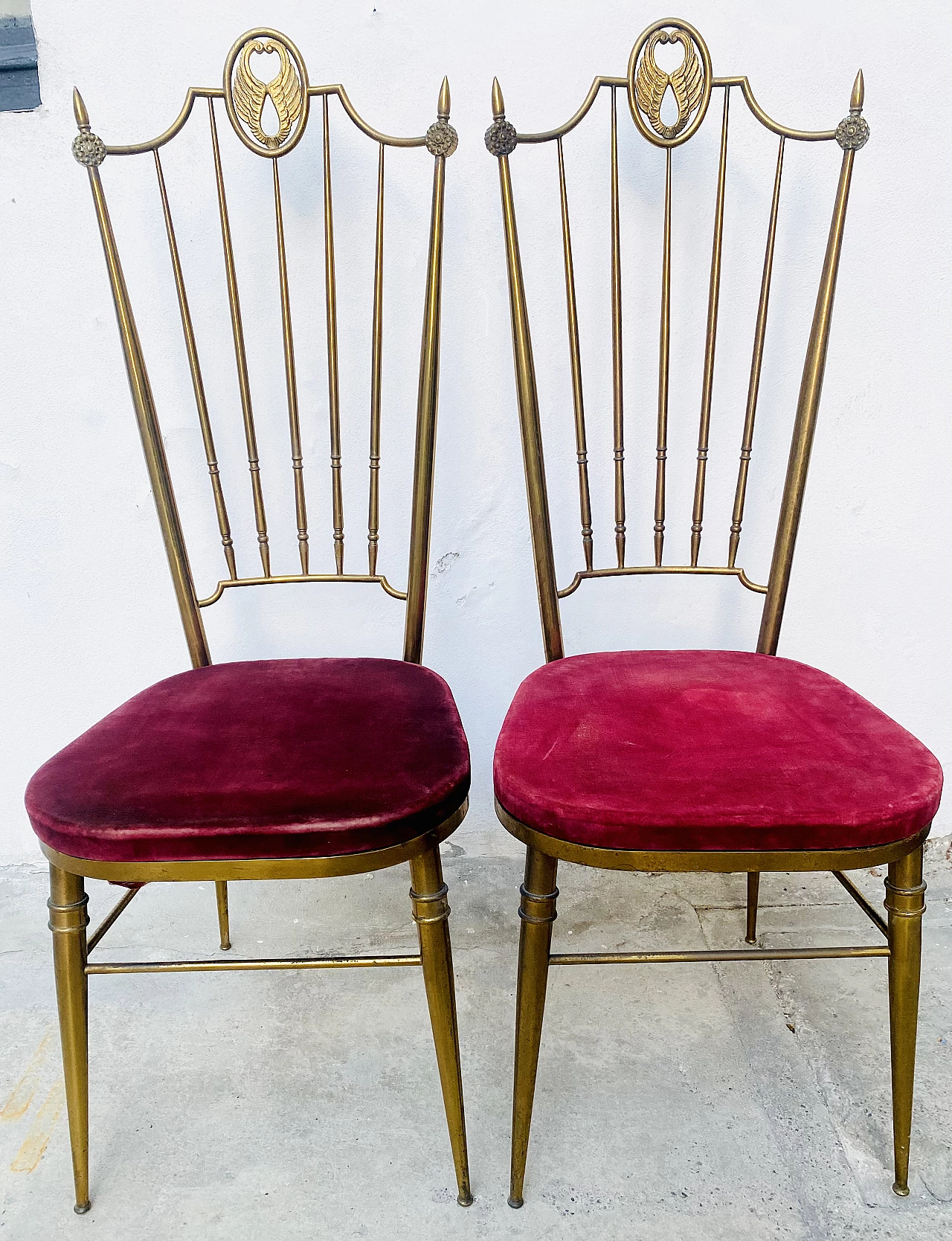 Coppia di sedie Chiavarine in ottone di Gaetano Descalzi, anni '50 1