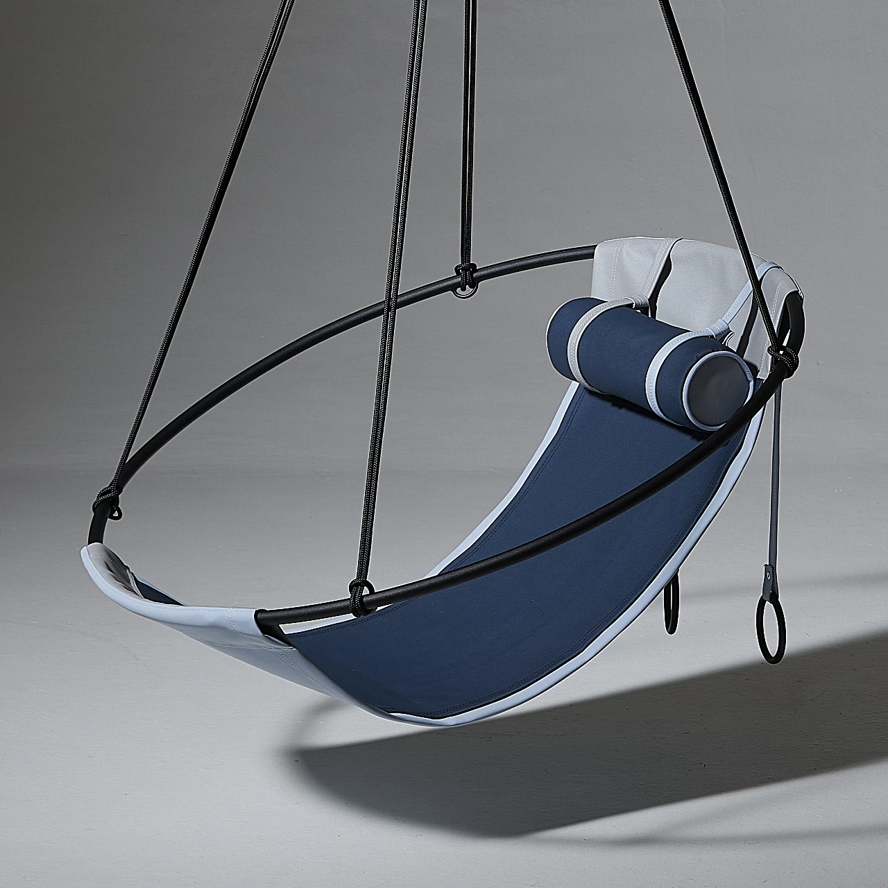 Poltrona sospesa da esterno in tessuto ecologico blu 5