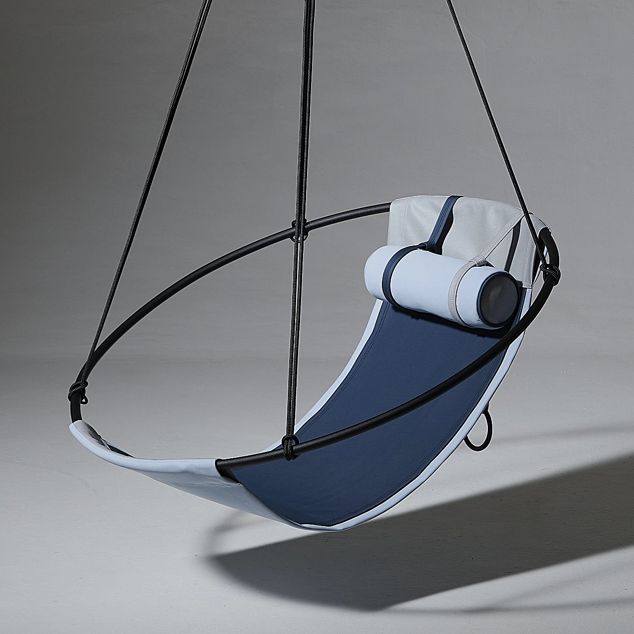 Poltrona sospesa da esterno in tessuto ecologico blu 13