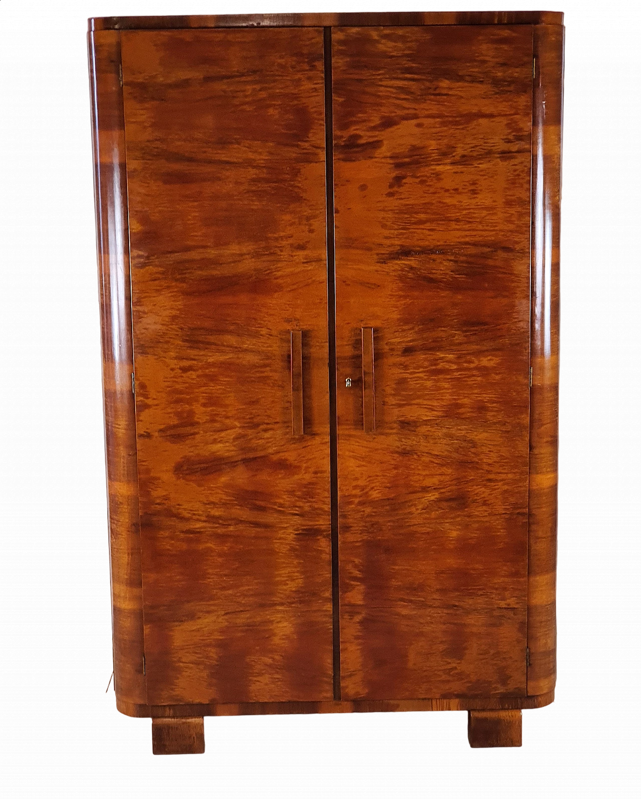 Armadio Art Dèco in noce con ripiani interni in abete, anni '40 39