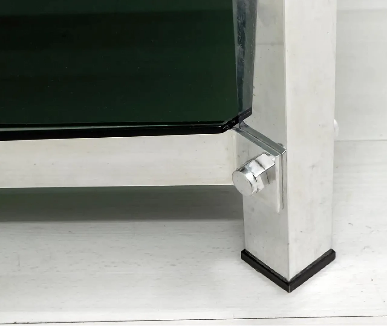 Coffee table in aluminium and glass, 1970s 8