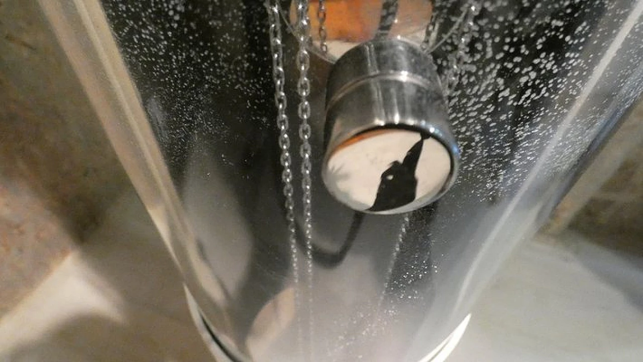 Lacquered wood, plexiglass and metal pendulum clock, 1970s 5