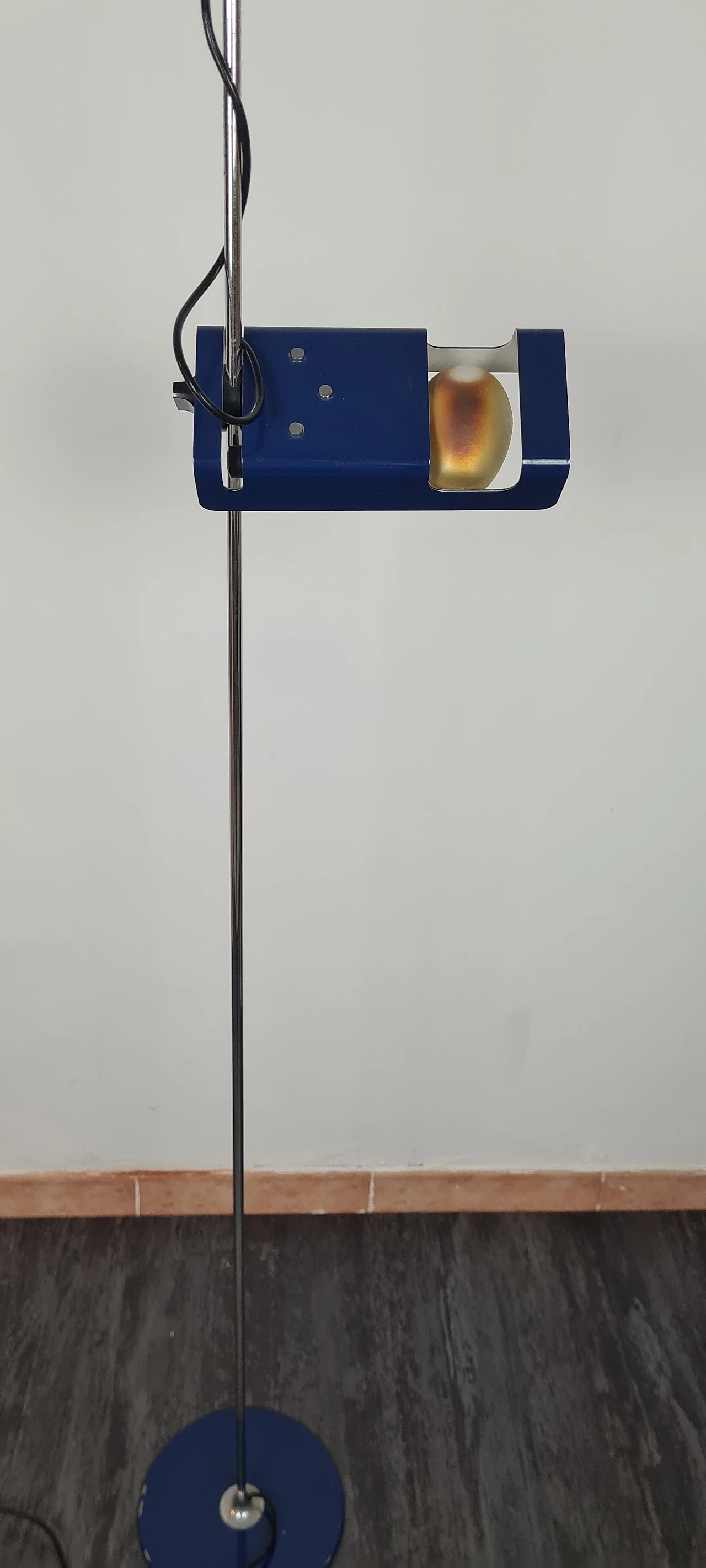 Blue Spider floor lamp by Joe Colombo for Oluce, 1960s 11