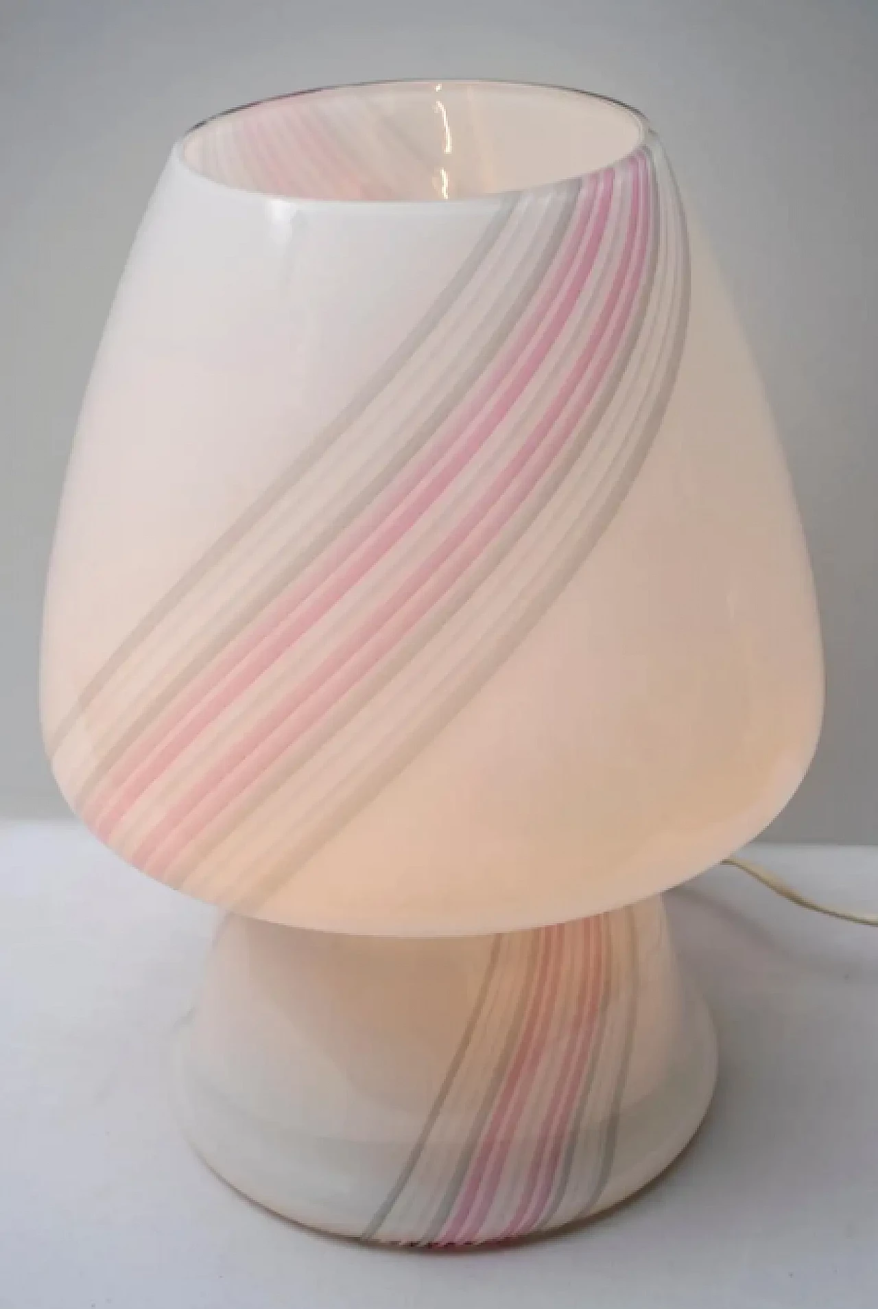 Mushroom table lamp in layered Murano glass, 1980s 2