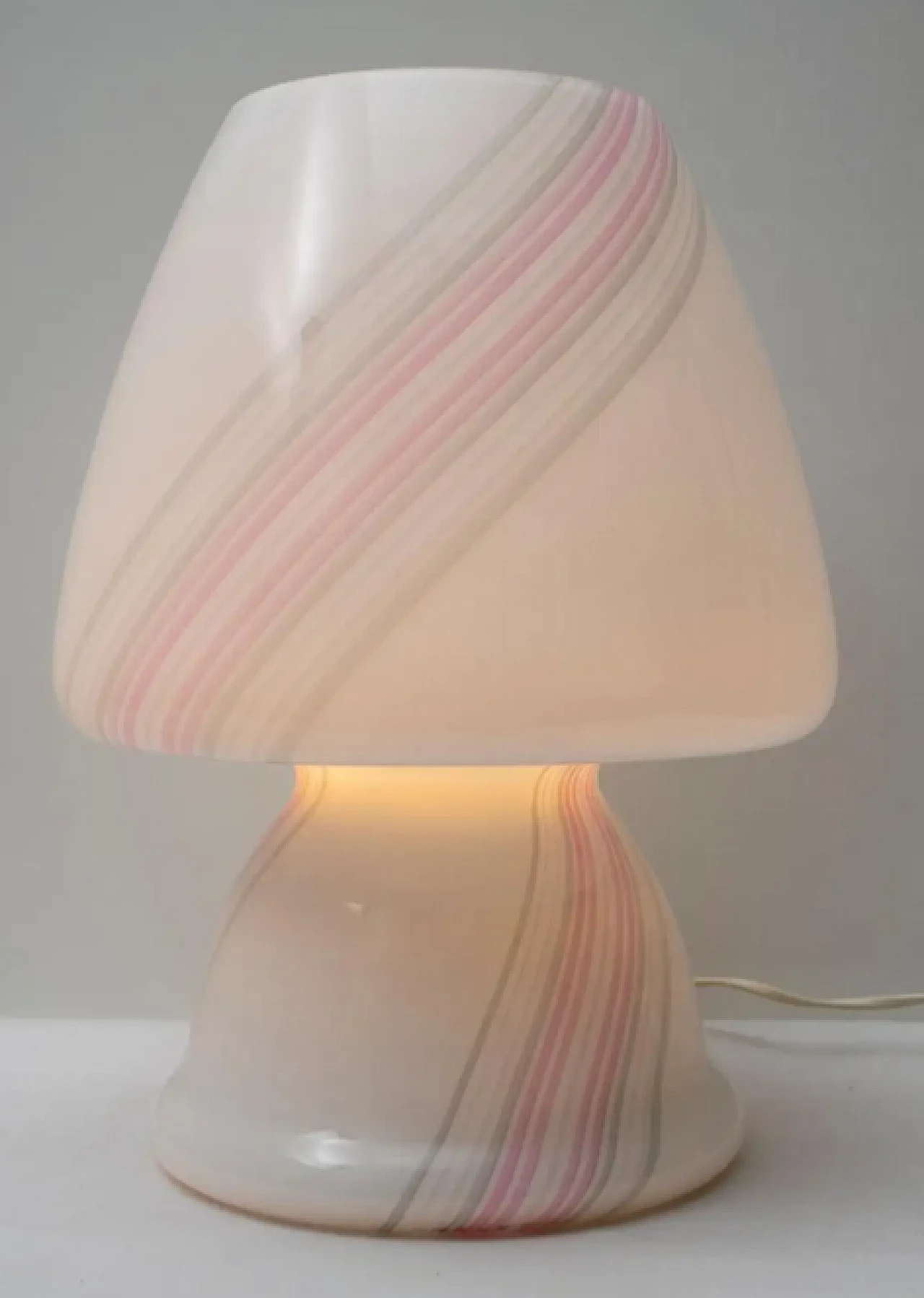 Mushroom table lamp in layered Murano glass, 1980s 4
