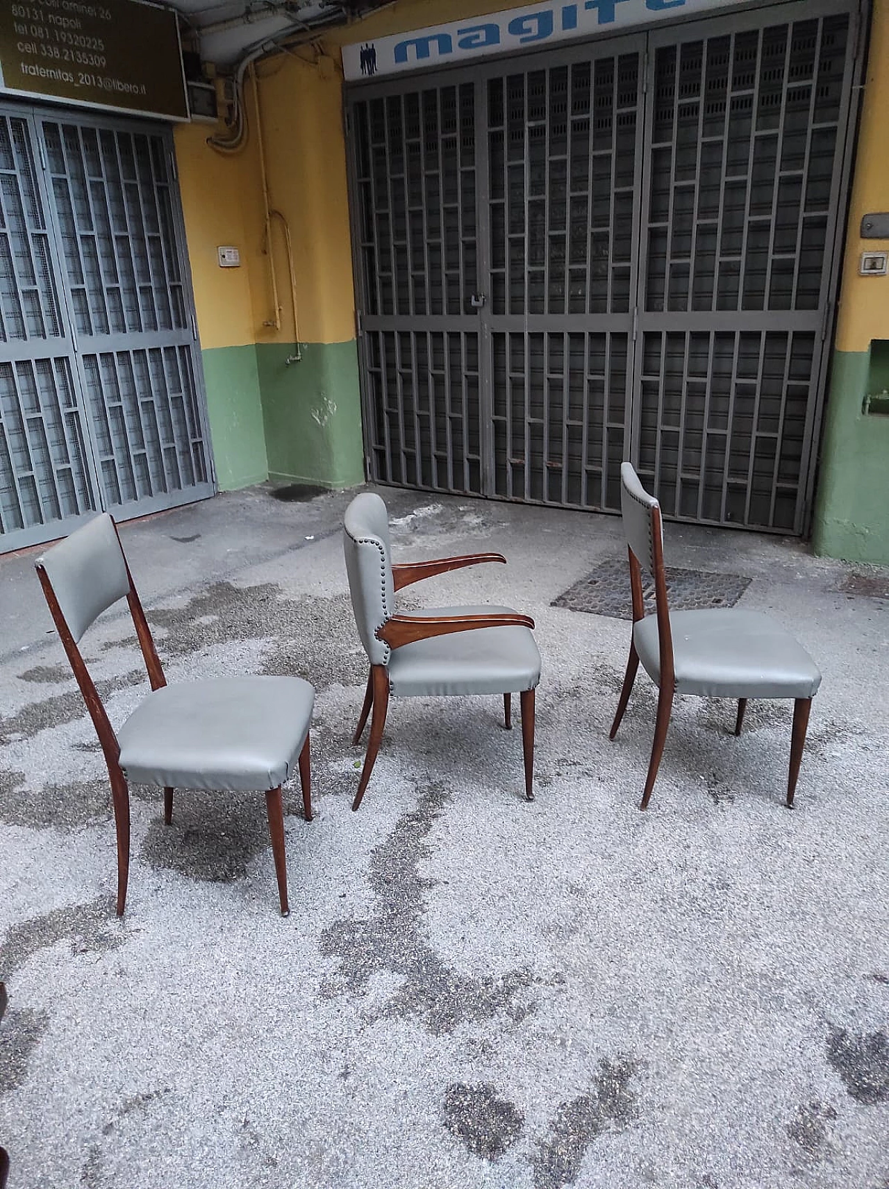 Coppia di sedie e poltrona di Vittorio Dassi, anni '60 2