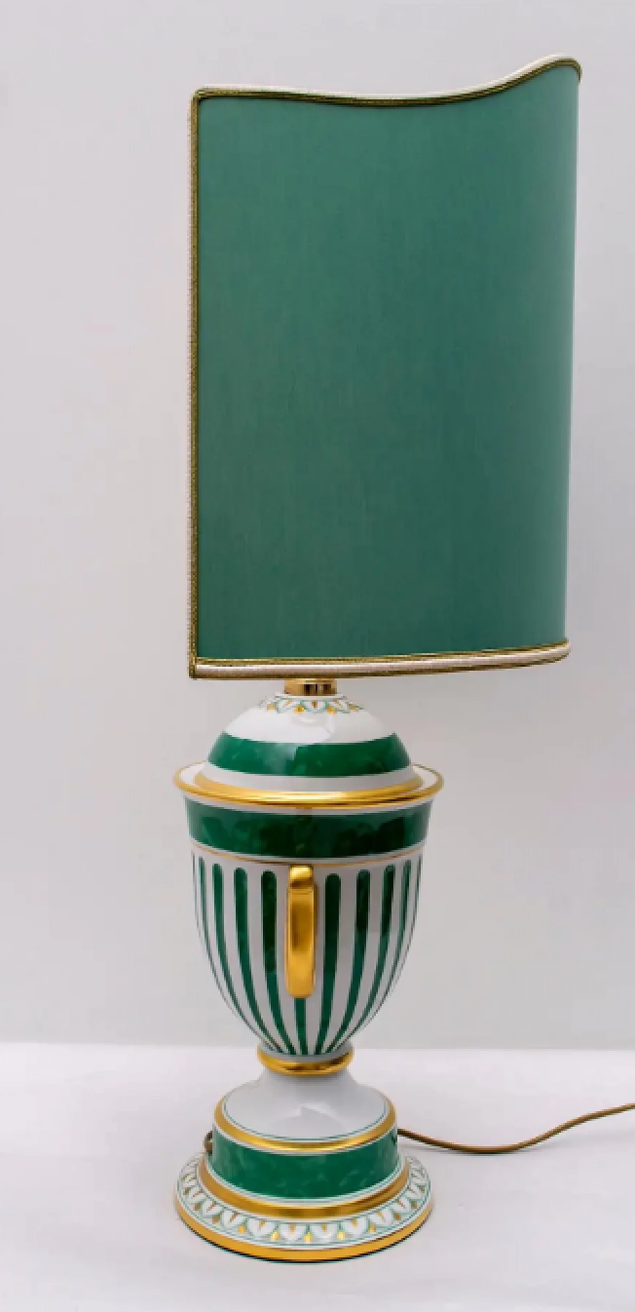Lampada da tavolo placcata oro dipinta a mano di Artistica Le Porcellane, anni '90 4