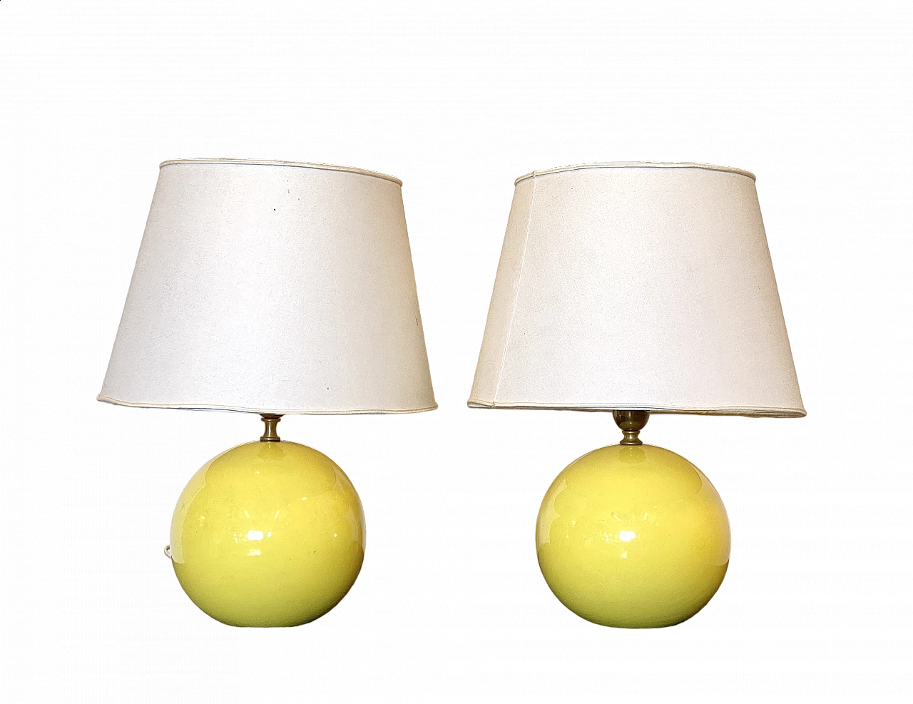 Coppia di lampade da tavolo in ceramica gialla, anni '70 11