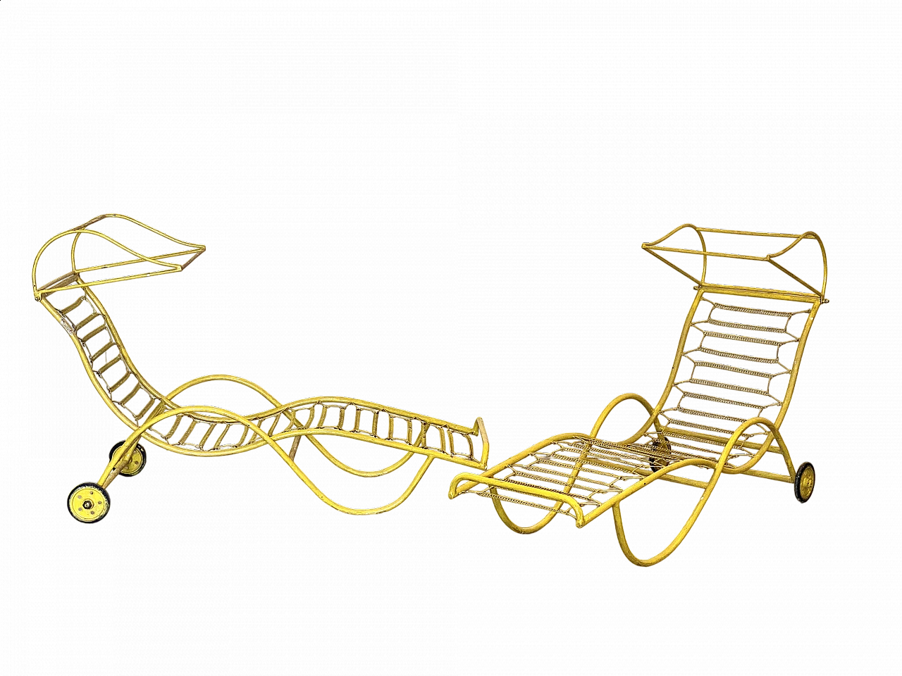 Coppia di sdraio in ferro battuto verniciato giallo, anni '50 19