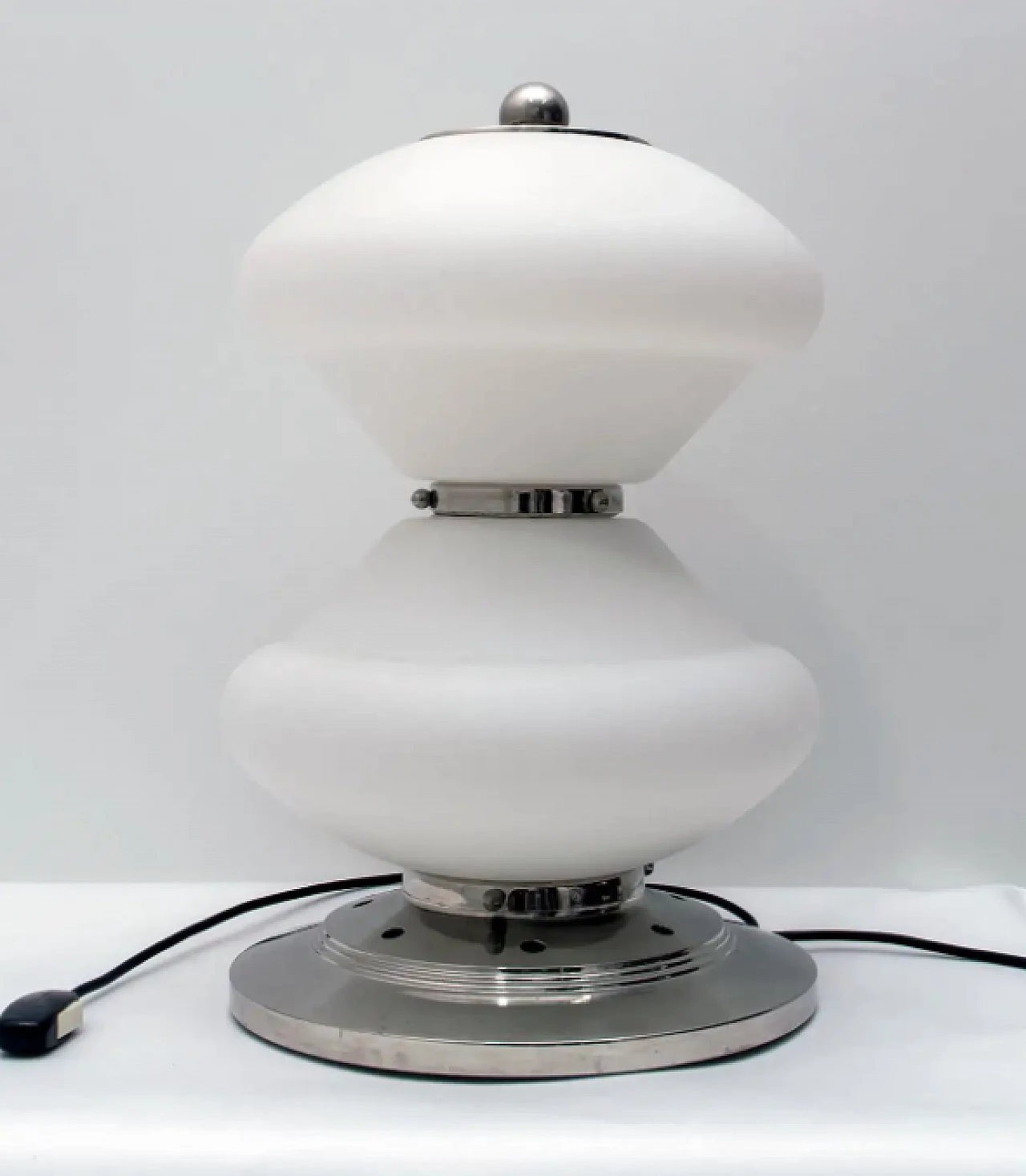 Murano opaline glass and chrome table lamp by Mazzega, 1960s 3