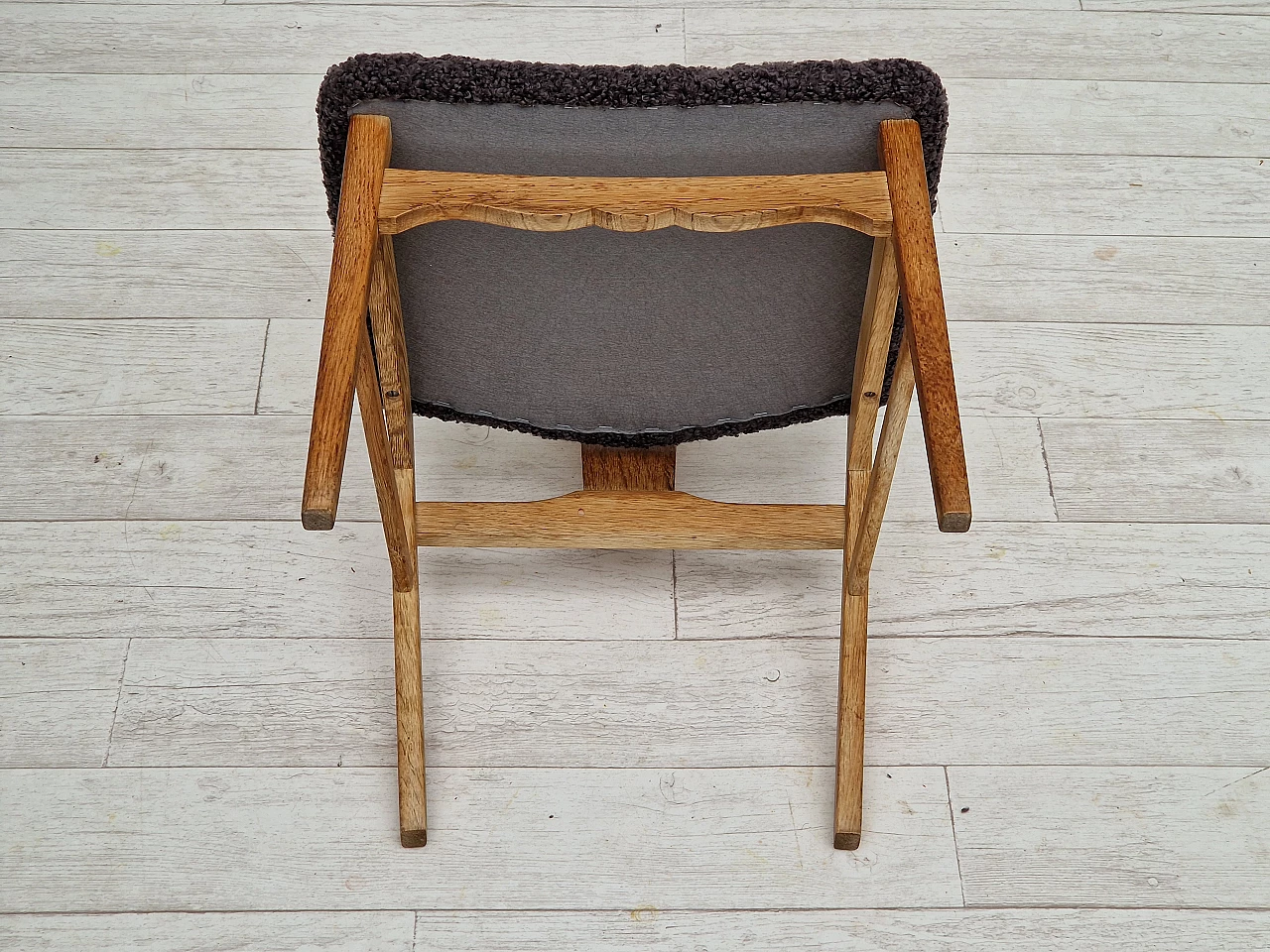 4 Danish oak chairs by Henning Kjærnulf, 1960s 23