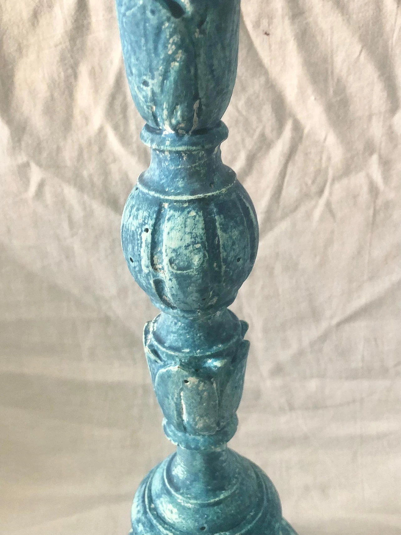 Carved and pickled blue wood candle holder, 1940s 8