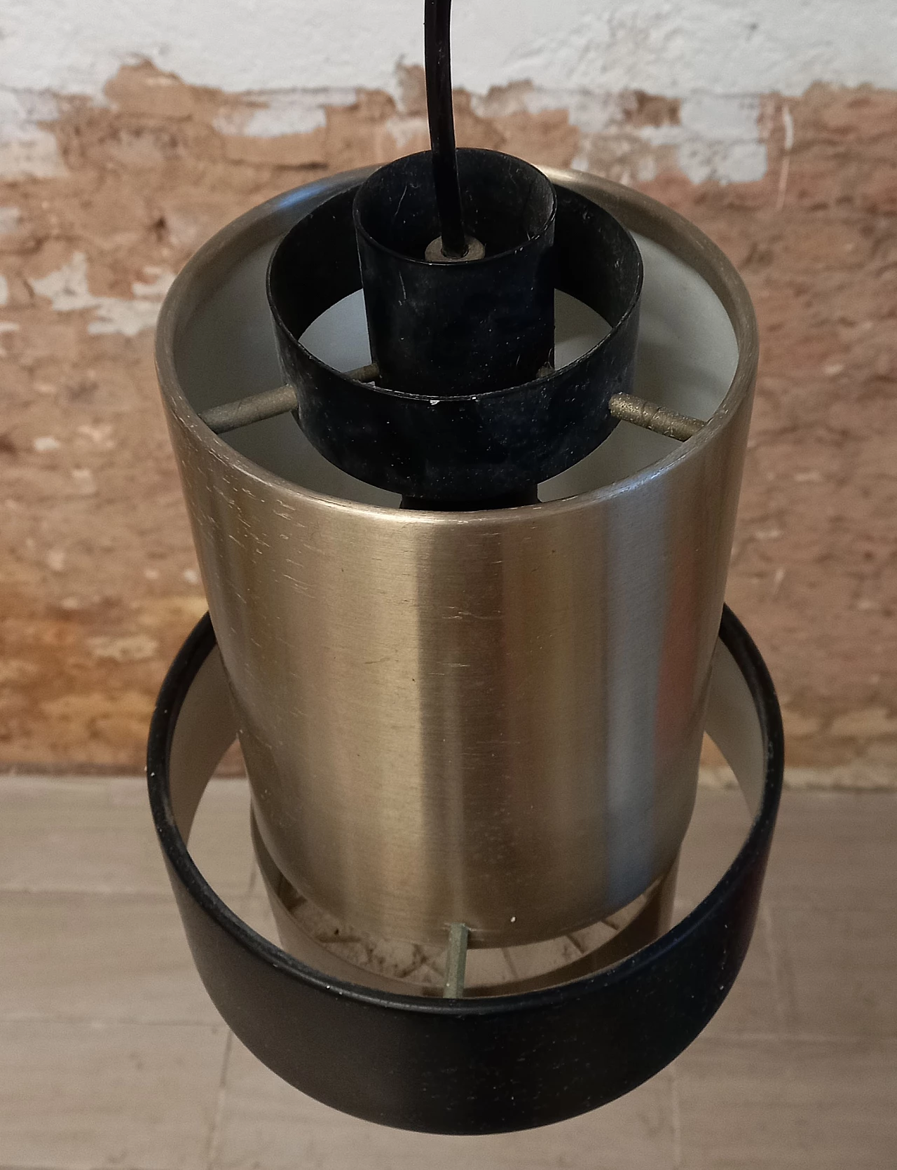 Metal hanging lamp attributed to Stilnovo, 1960s 1