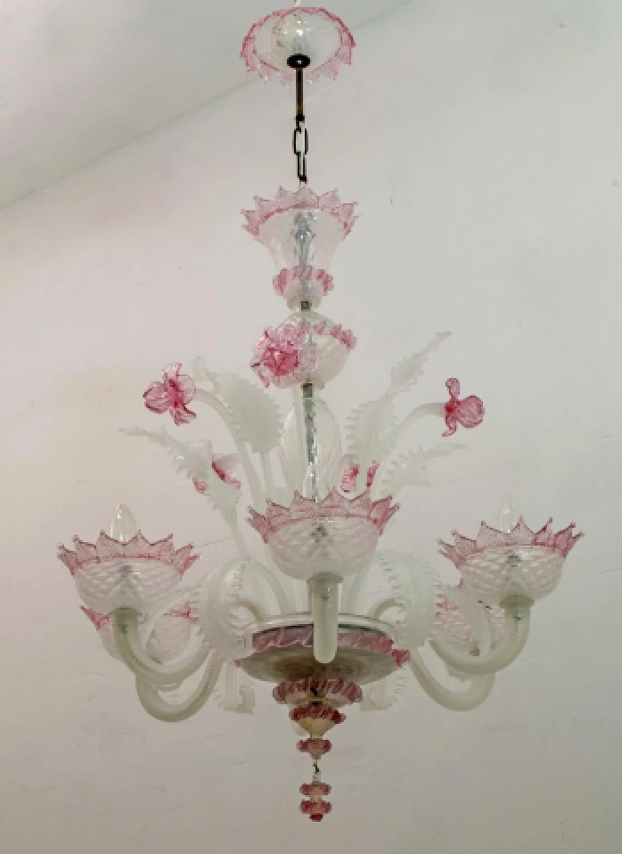 Lampadario Ca' Rezzonico in vetro di Murano bianco e rosa, anni '60 6