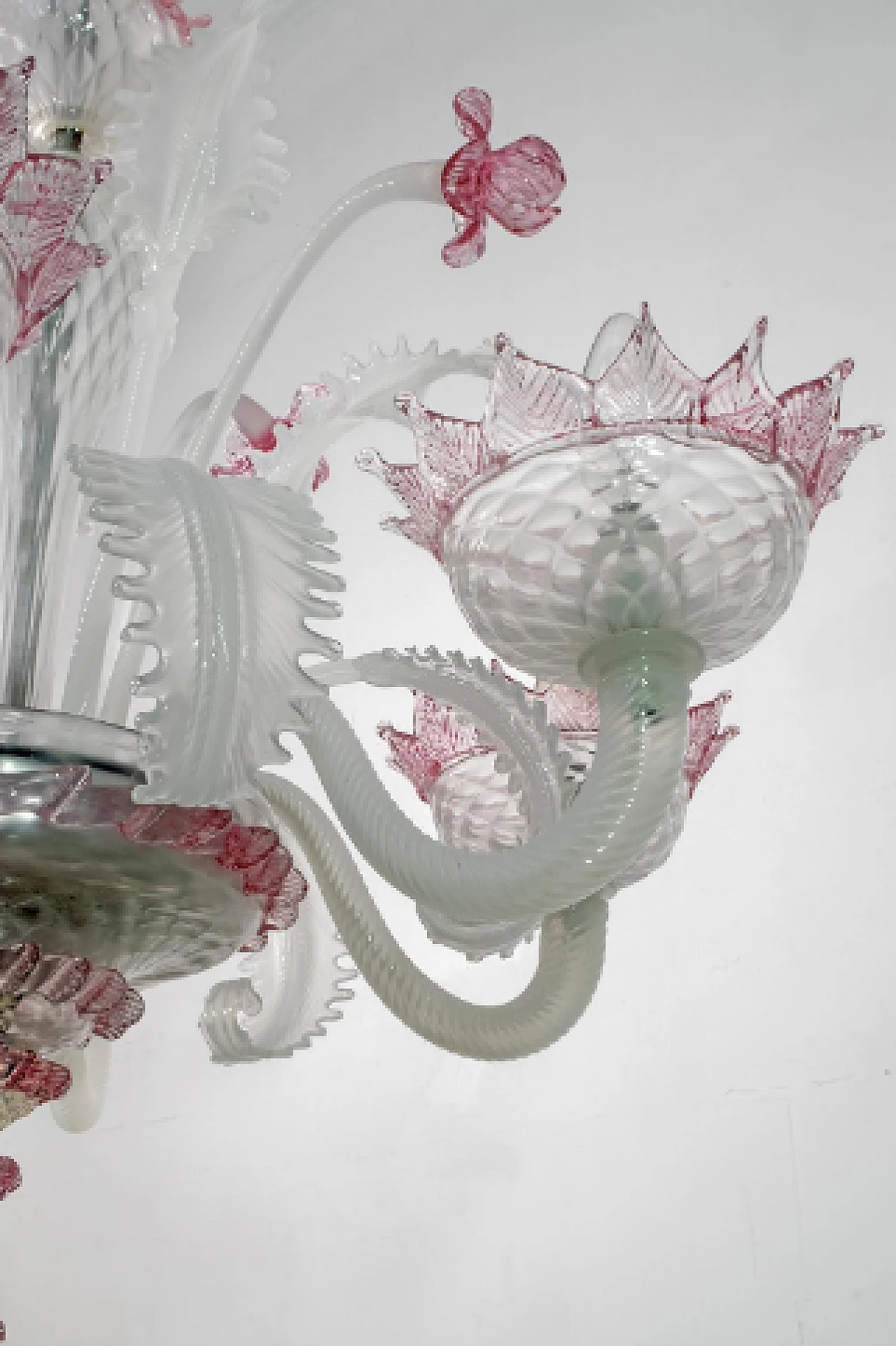Lampadario Ca' Rezzonico in vetro di Murano bianco e rosa, anni '60 9
