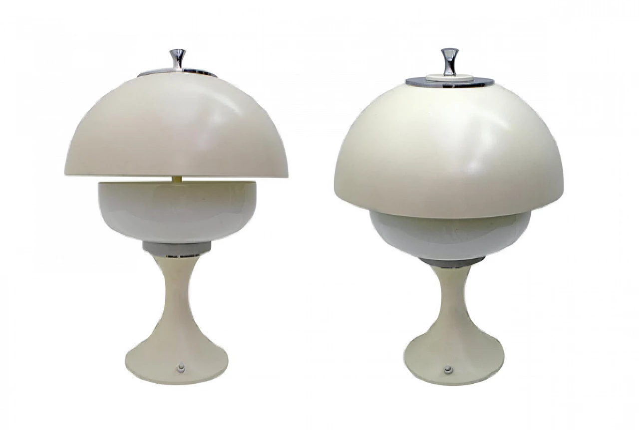 Aluminum table lamp attributed to Gaetano Sciolari, 1960s 1