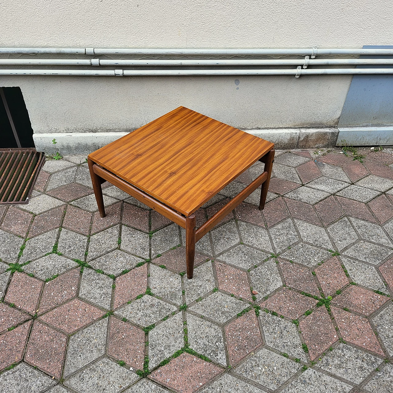 Tavolino quadrato in legno massello di Ico Parisi, anni '60 9