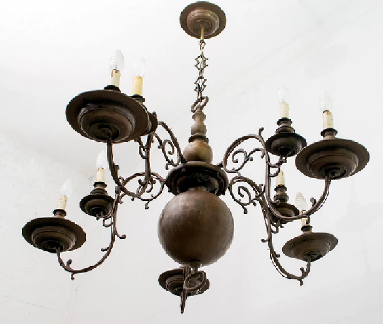 Baroque bronze chandelier, 18th century 2