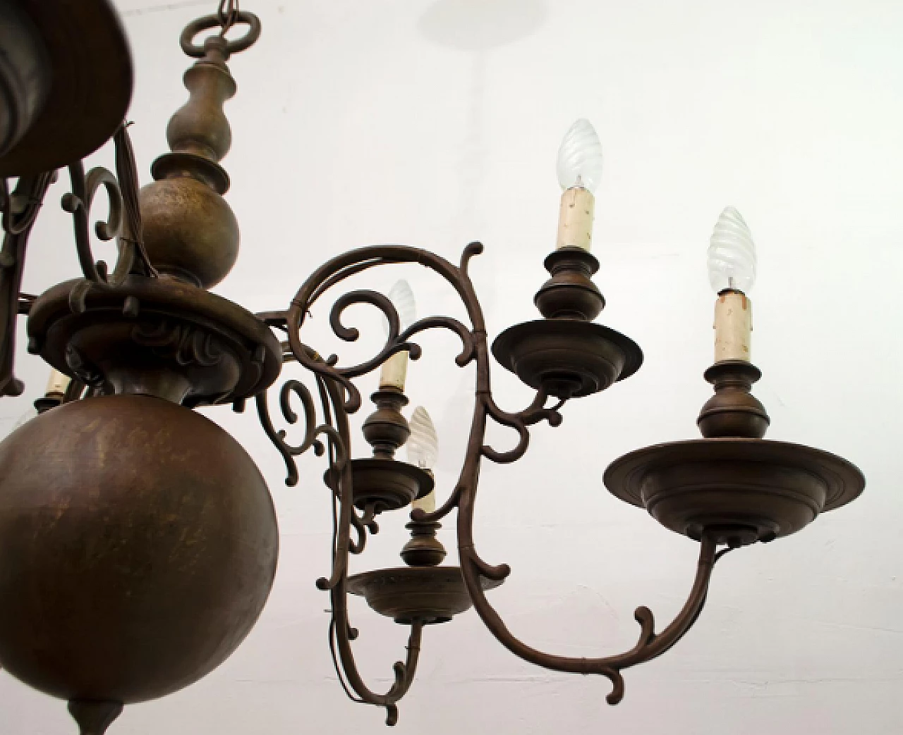 Baroque bronze chandelier, 18th century 6
