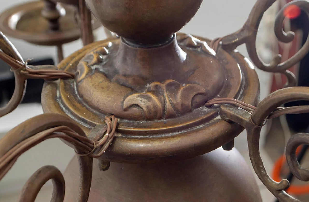 Baroque bronze chandelier, 18th century 17