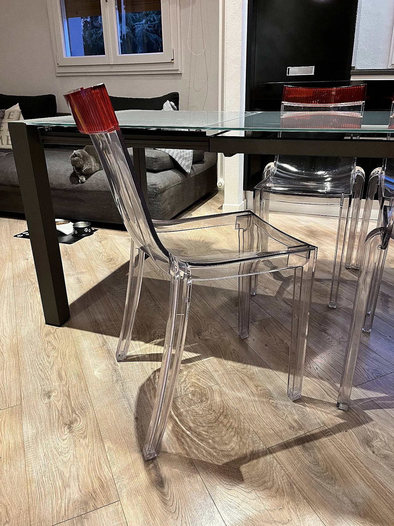 Hi-Cut chair by Philippe Starck for Kartell 2