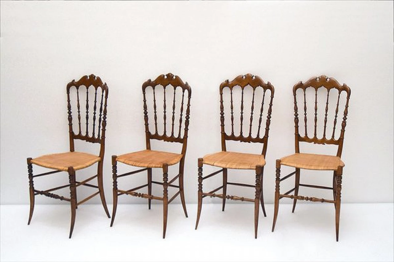 4 Chiavarina chairs in cherry wood with straw seat, 1920s 1